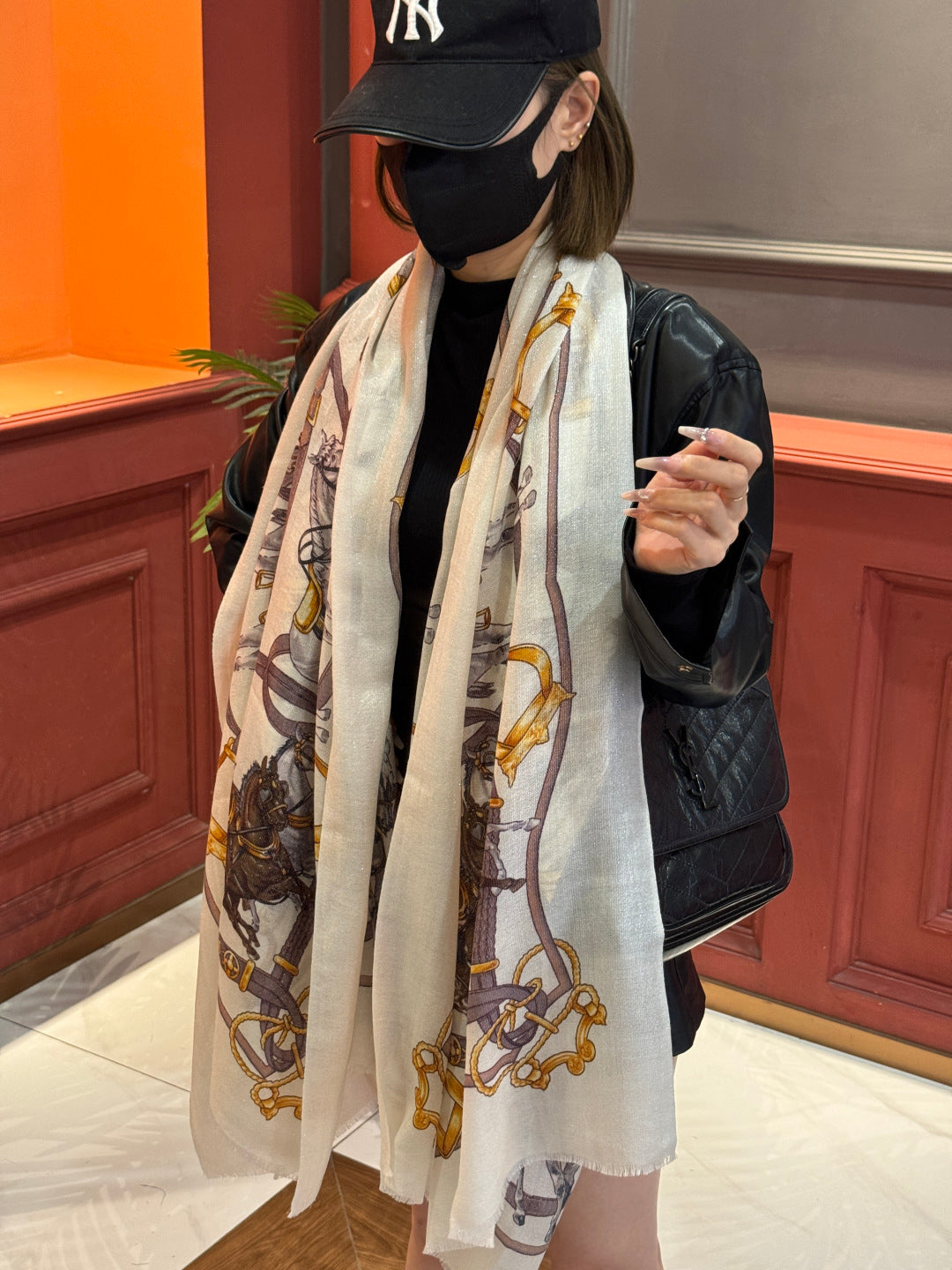 HM 25s Radiant Scarf 200cm White Purple Brown Cashmere Silk 962394