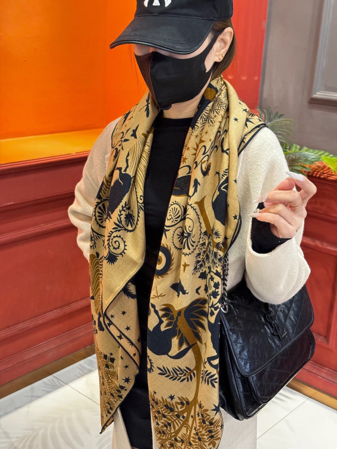 HM 25s Scarf 140cm Black Beige Cashmere Silk 962469