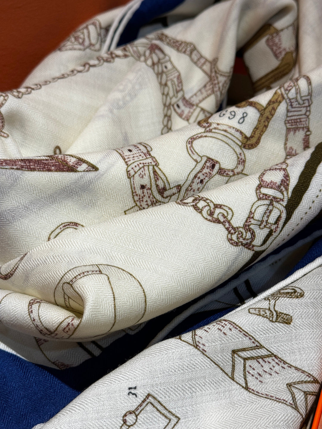 HM 25s Horse Reversible Scarf 140cm Beige Blue Cashmere Silk 967391