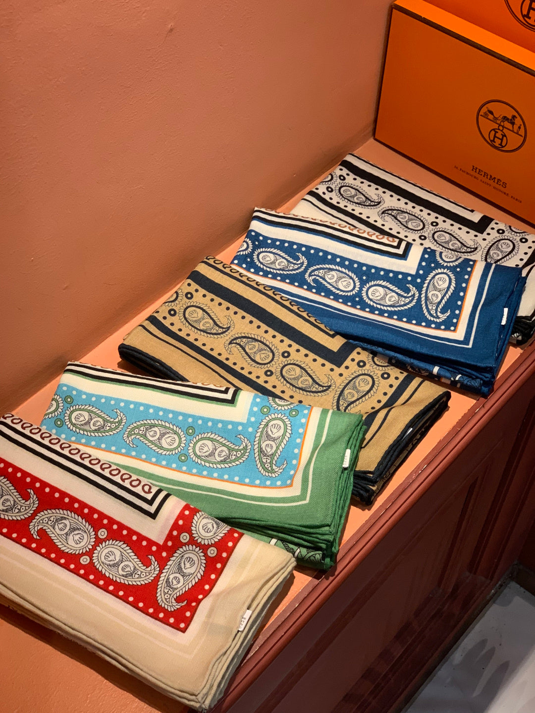 HM 25s Sailor Tattoo Scarf 140cm Green Beige Cashmere Silk 967417