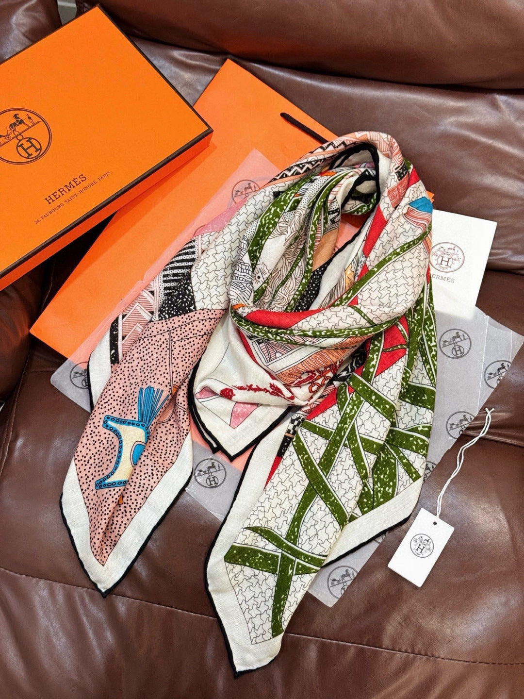 HM 25s Essential Scarf 140cm Pink Colorful Cashmere Silk 967424