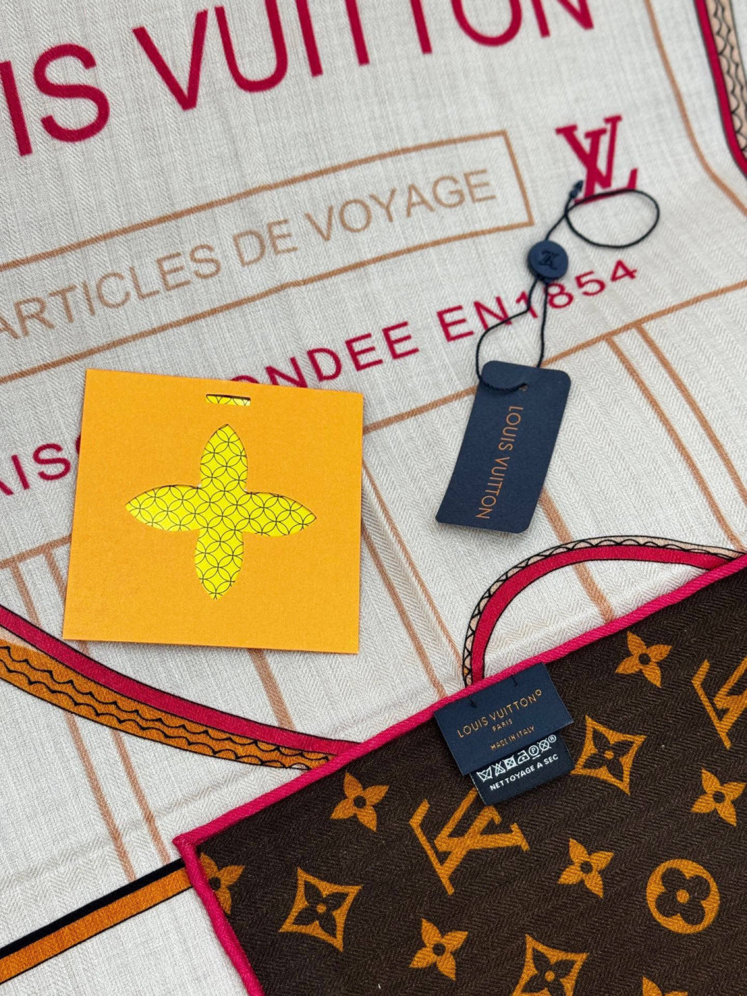 LV Double-Sided Shawl Scarf 135cm Brown Beige Cashmere 968754