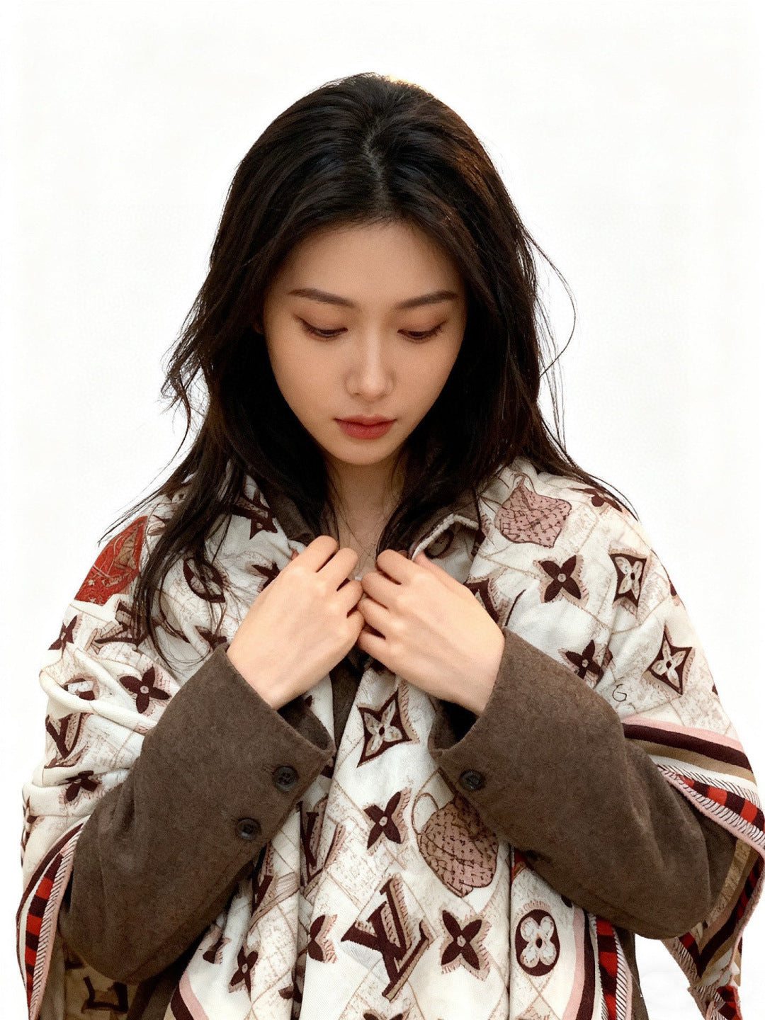 LV Double-Sided Shawl Scarf 135cm Black Red Cashmere 968796