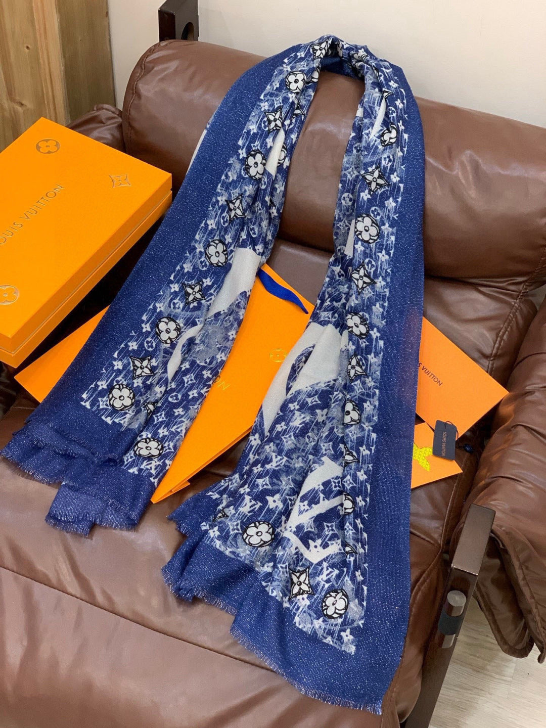 LV Monogram Scarf 200cm Blue White Cashmere 969183