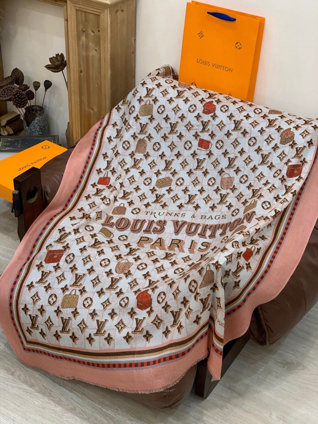 LV Monogram Scarf 200cm White Pink Cashmere 969185