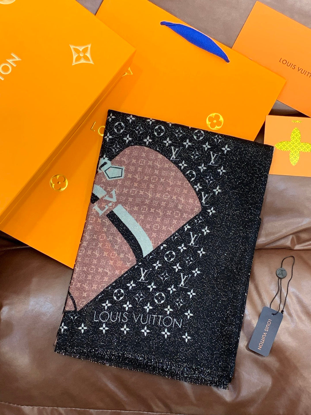 LV Monogram Scarf 200cm Black Brown Cashmere 969190