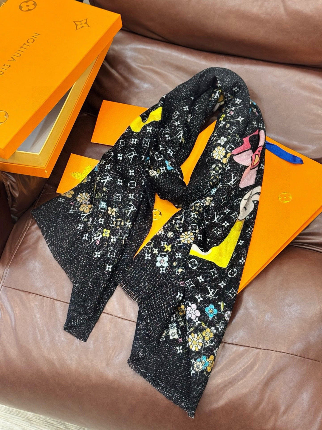 LV Glowing Scarf 200cm Black Colorful Cashmere 970879