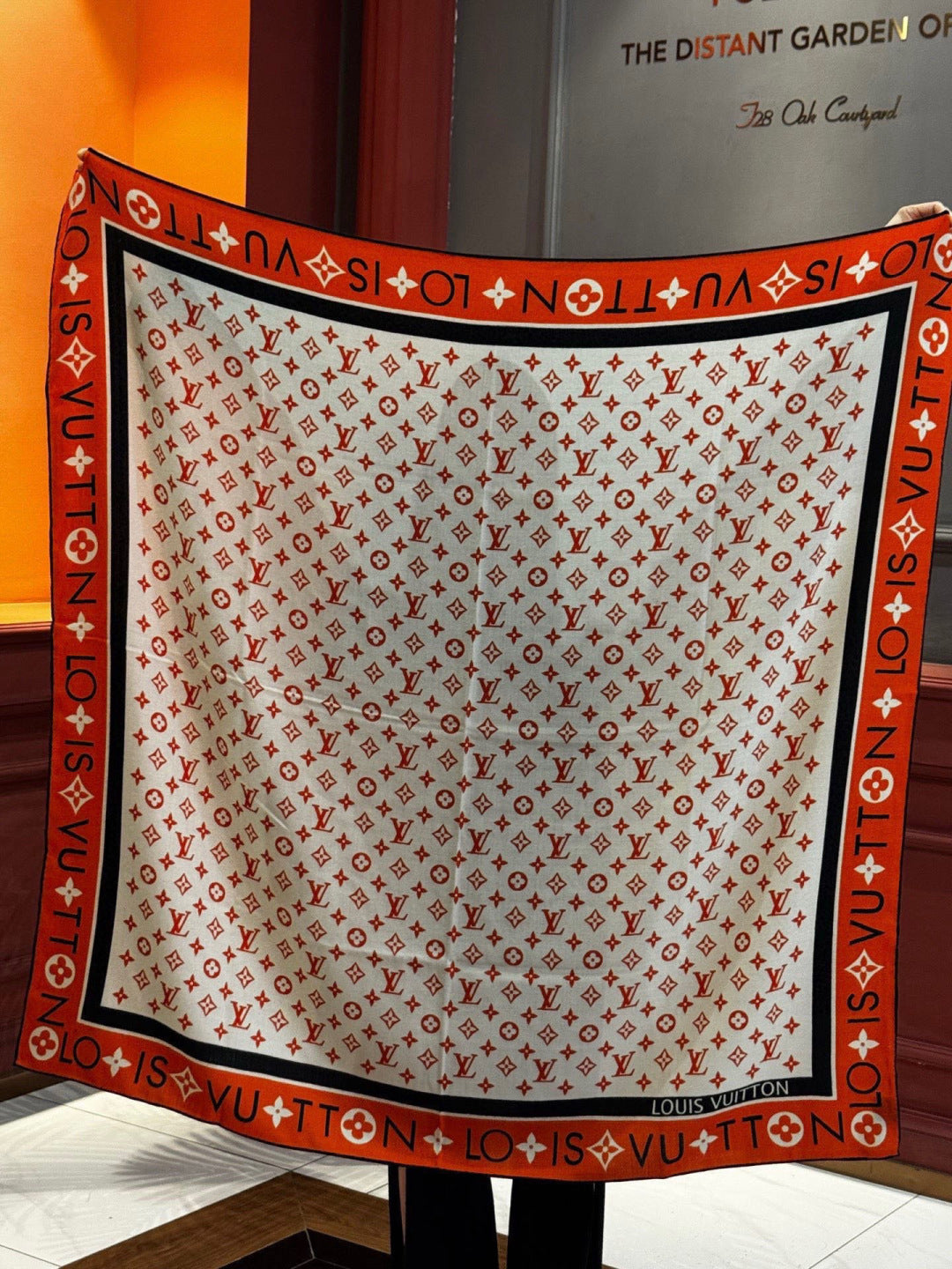 LV Velvet Square Scarf 135cm White Orange Cashmere 970947