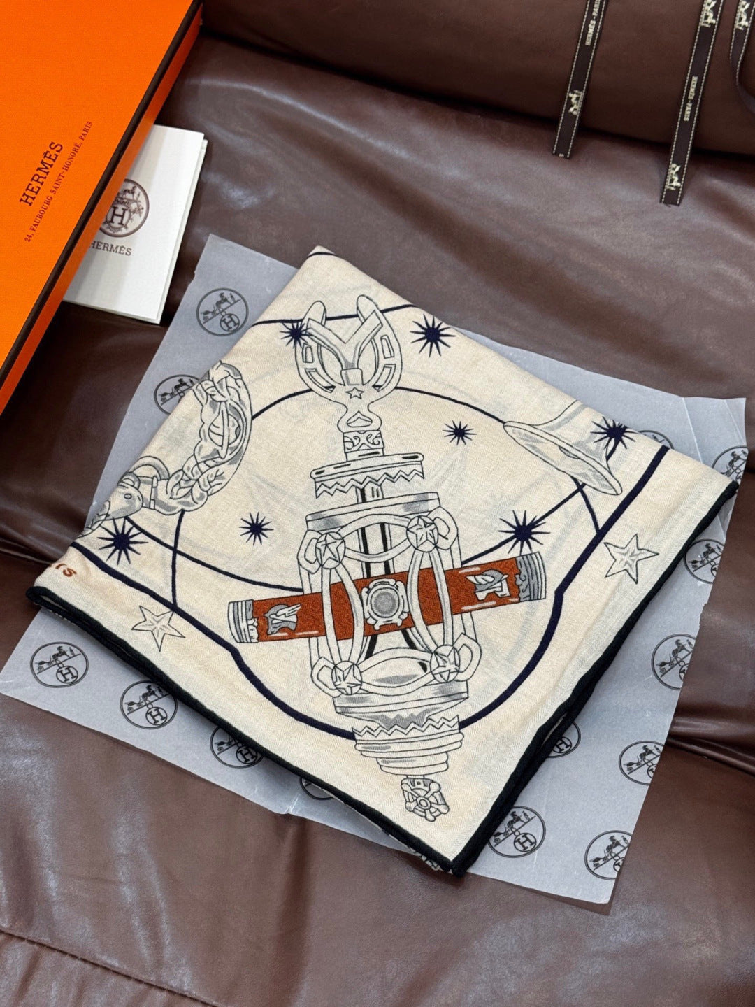 HM Starry Night Chorus Scarf 140cm Light Beige Cashmere 970969