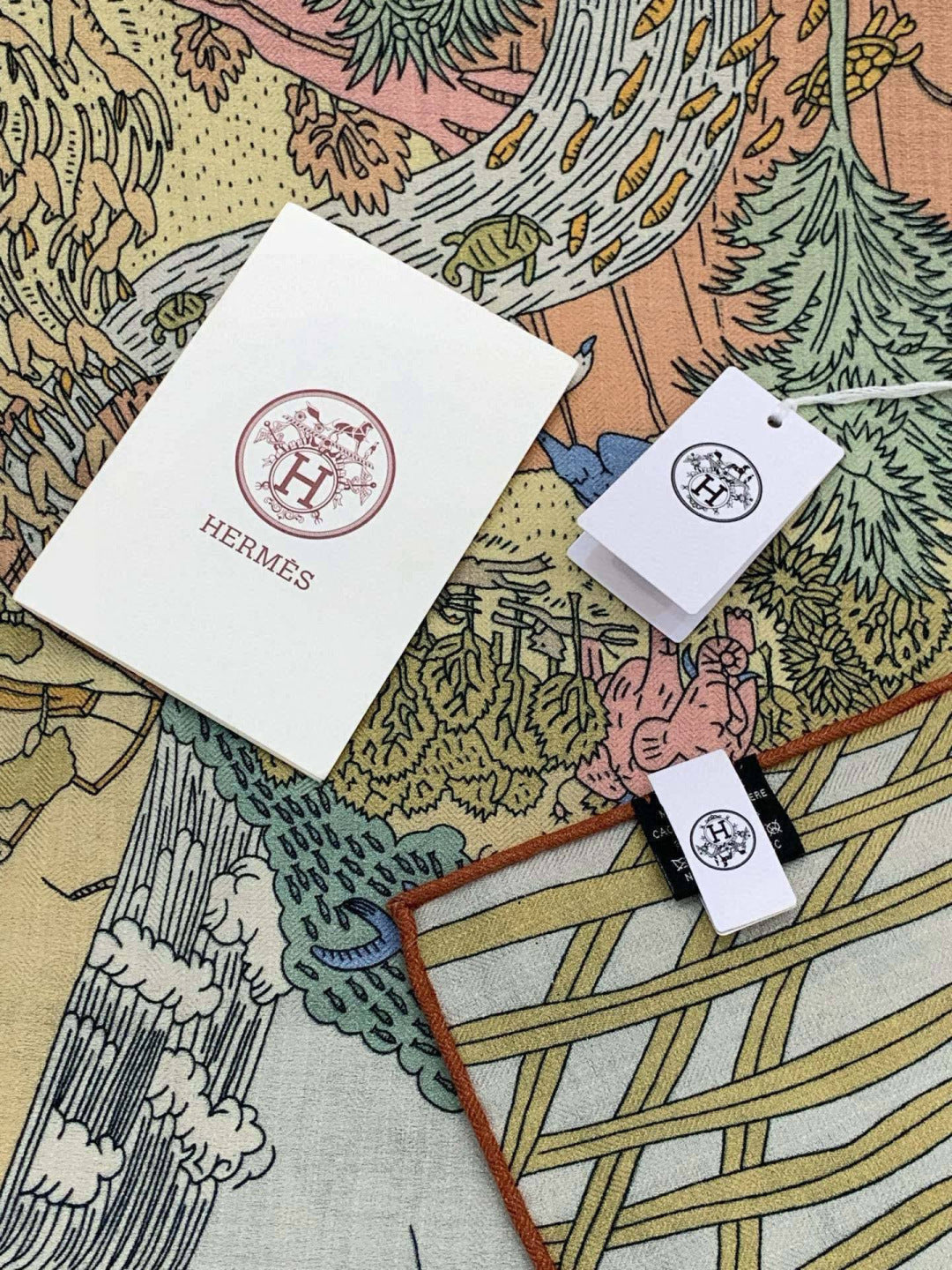 HM 25s The King Scarf 140cm Green Pink Cashmere 973043