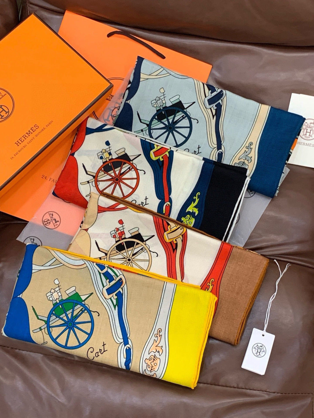 HM 25s The King Scarf 140cm White Brown Cashmere 973049