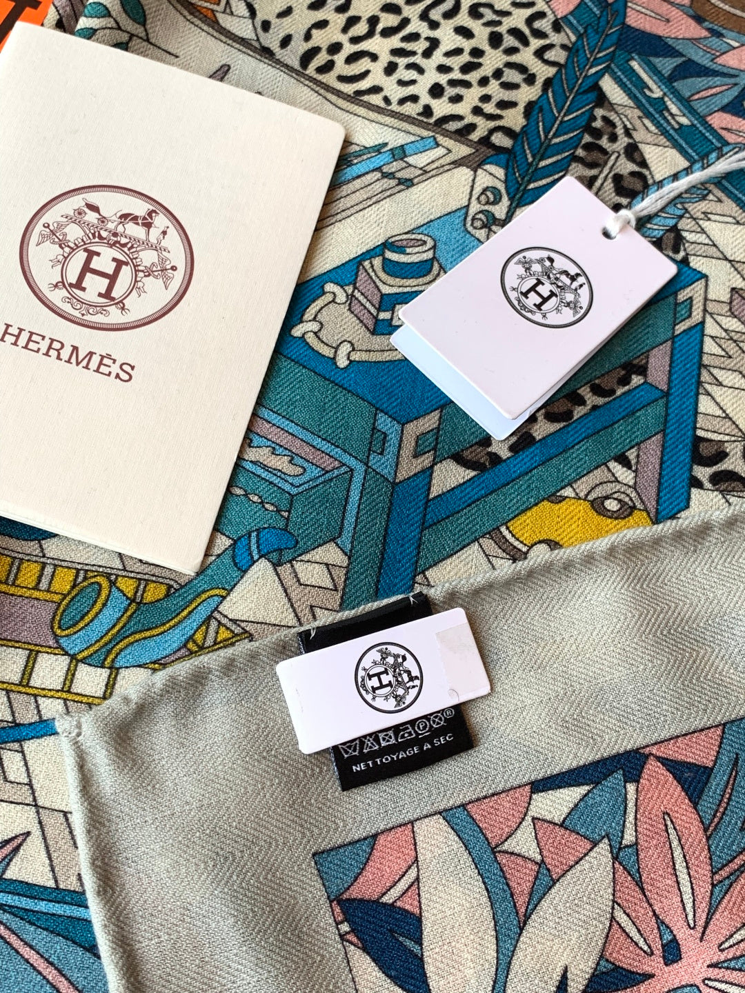 HM 25s Reversible Scarf 140cm Pink Blue Cashmere 976228