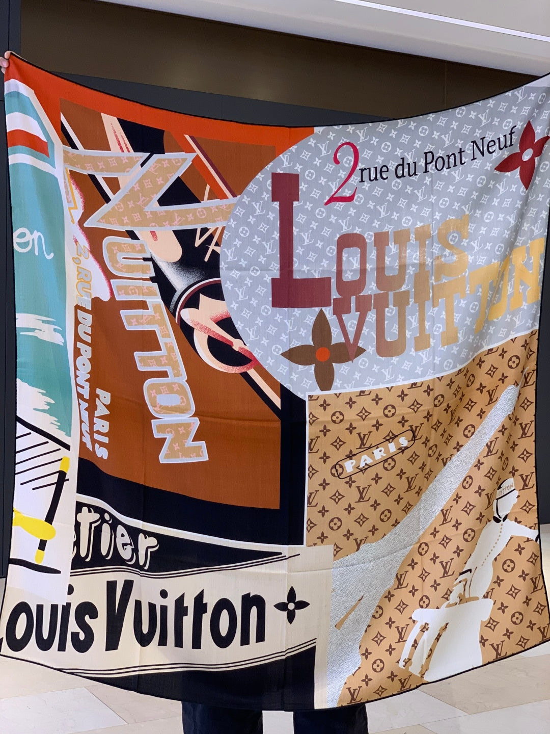 LV Scarf 135cm Brown Multicolor Cashmere Mulberry Silk 976759