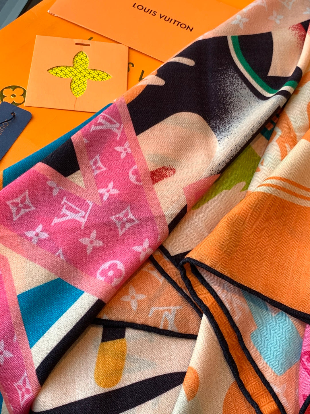 LV Scarf 135cm Pink Multicolor Cashmere Mulberry Silk 976760