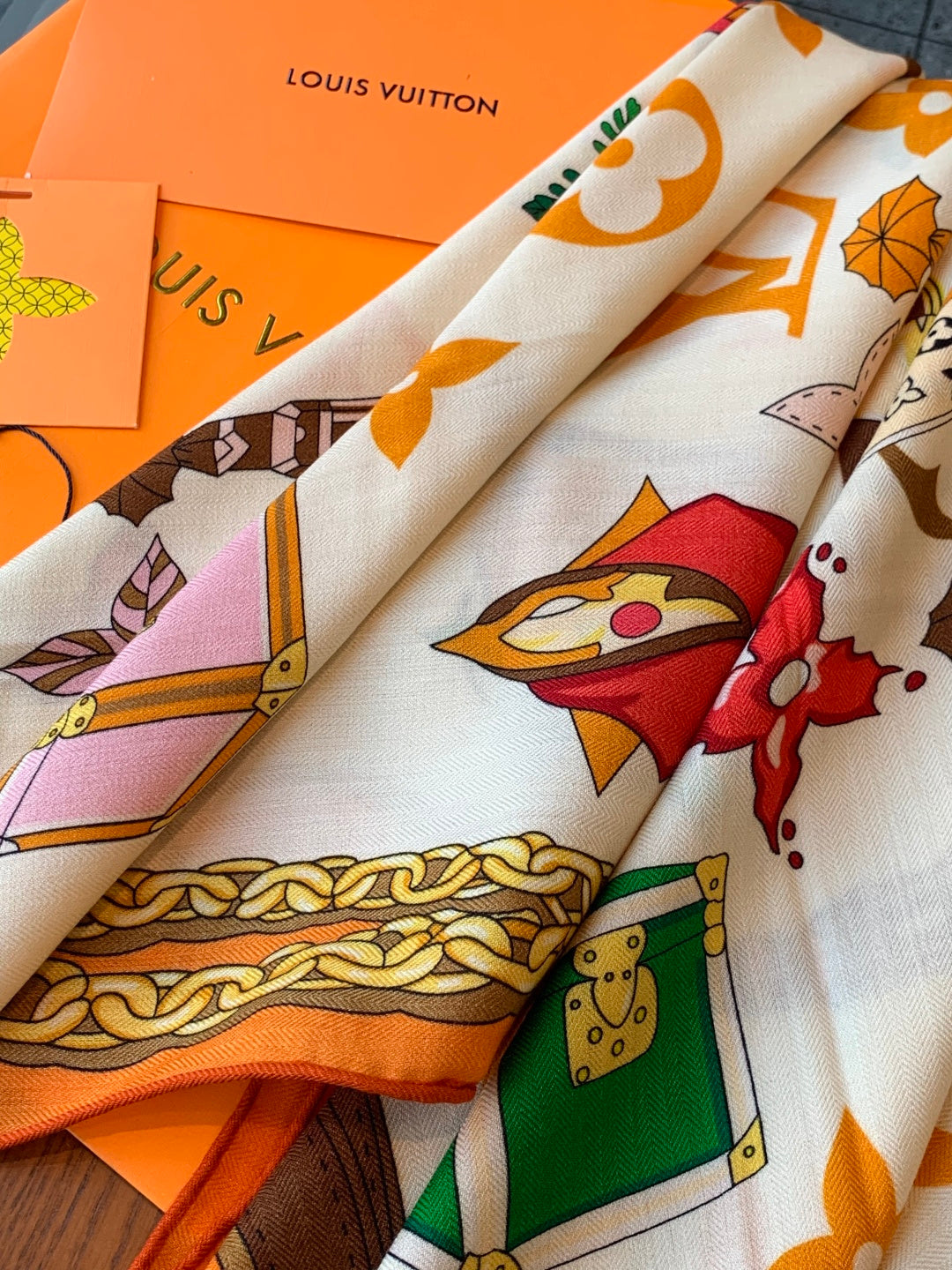 LV Scarf 135cm White Orange Multicolor Cashmere Mulberry Silk 976762