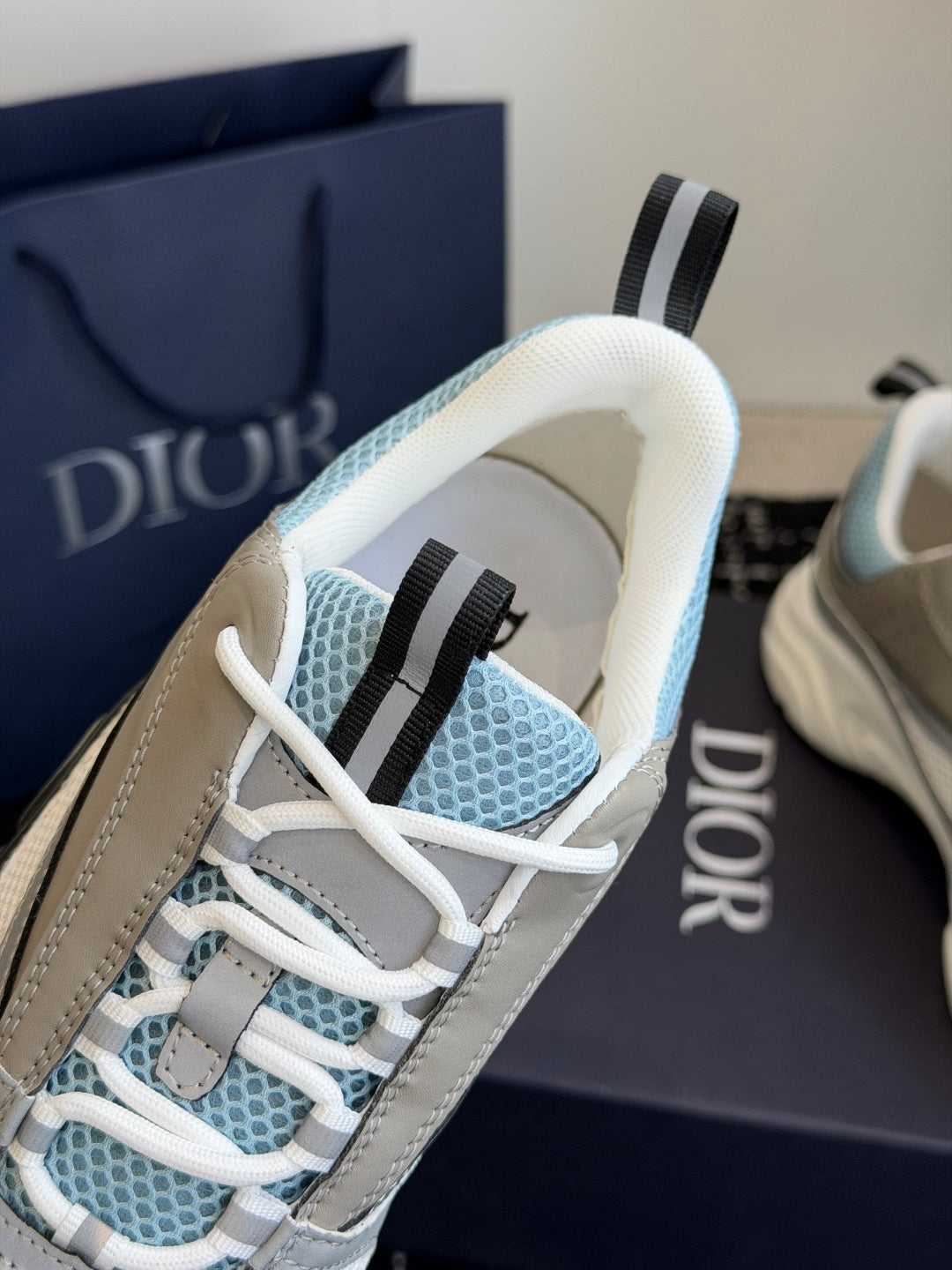 Dior 2026 B22 Sneakers Mesh Leather 966729