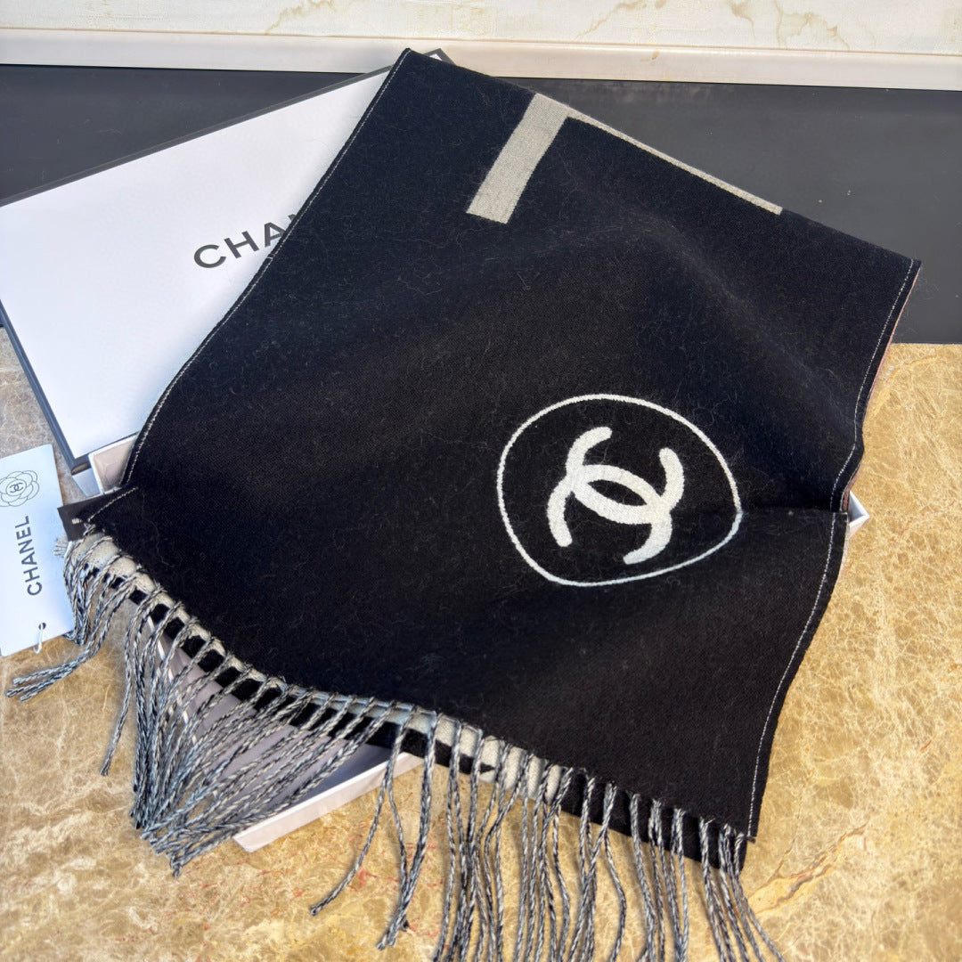 CC 25 Scarf 200cm White Black Lambswool 968389