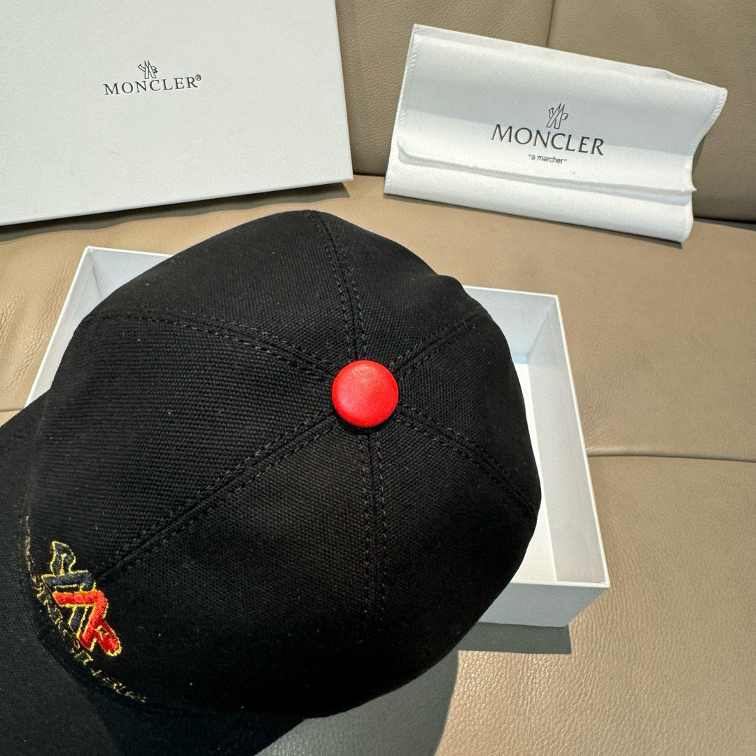 Moncler Embroidered Logo Baseball Cap 413090