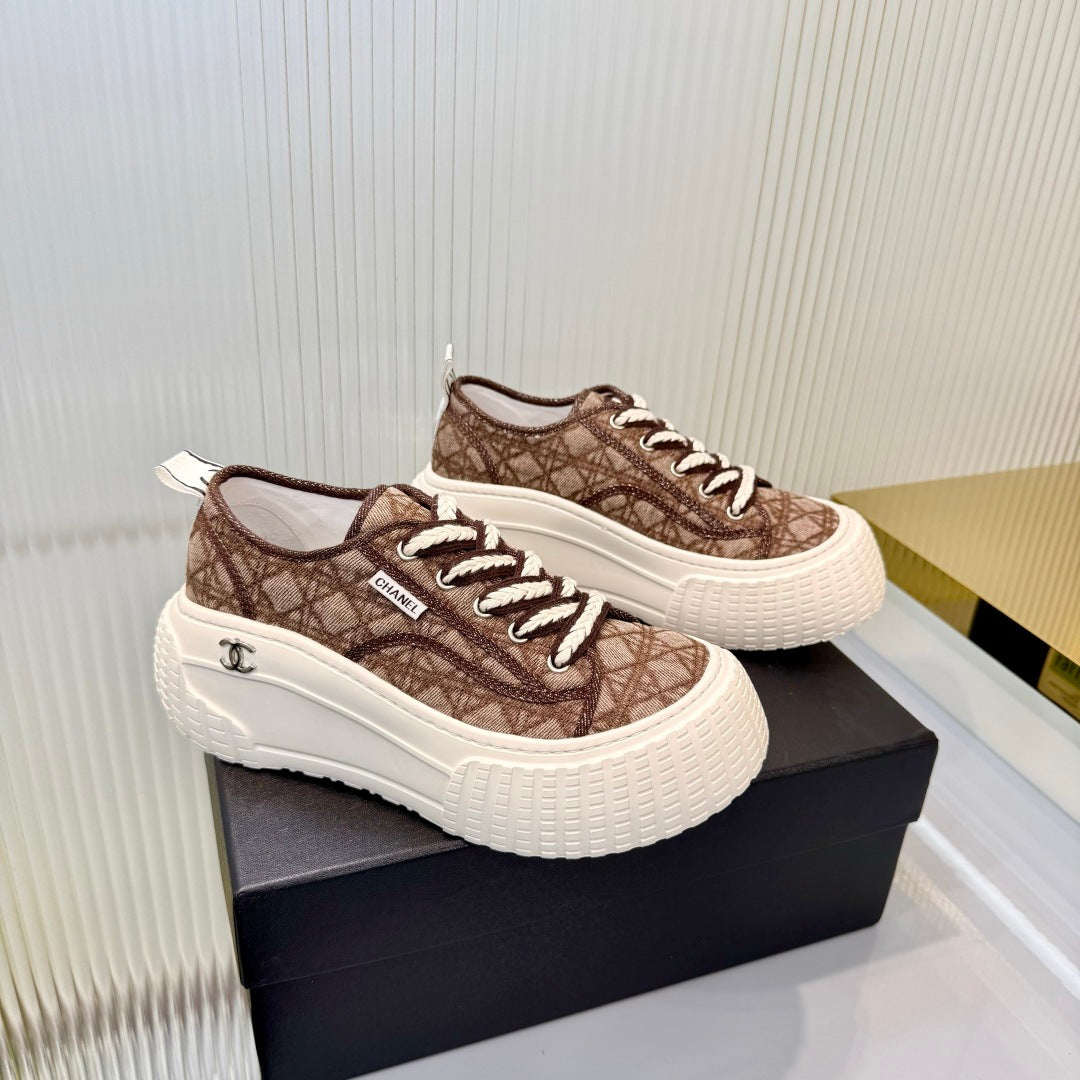 Chanel 2026 Casual Sneakers Denim Leather 927706