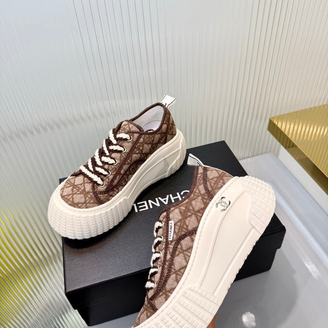 Chanel 2026 Casual Sneakers Denim Leather 927706