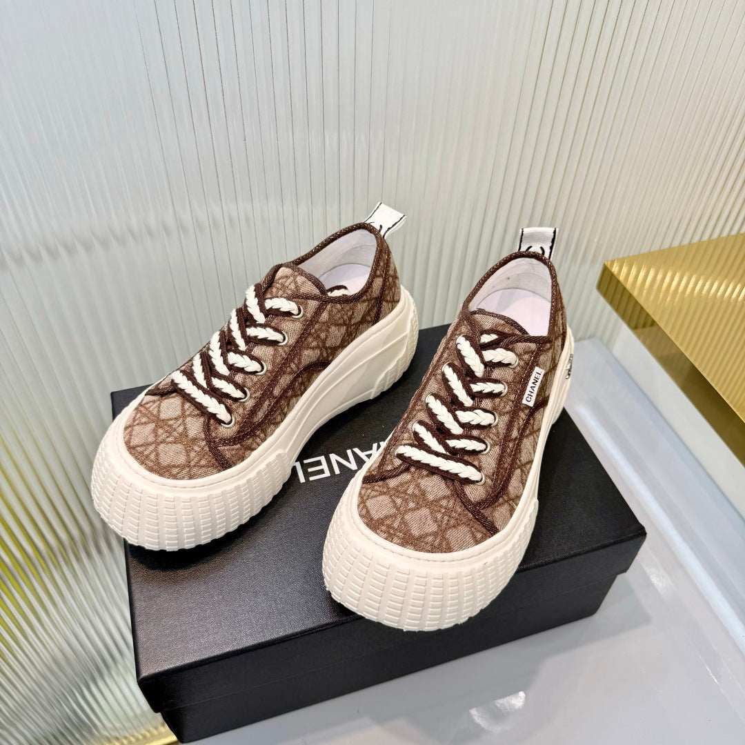 Chanel 2026 Casual Sneakers Denim Leather 927706