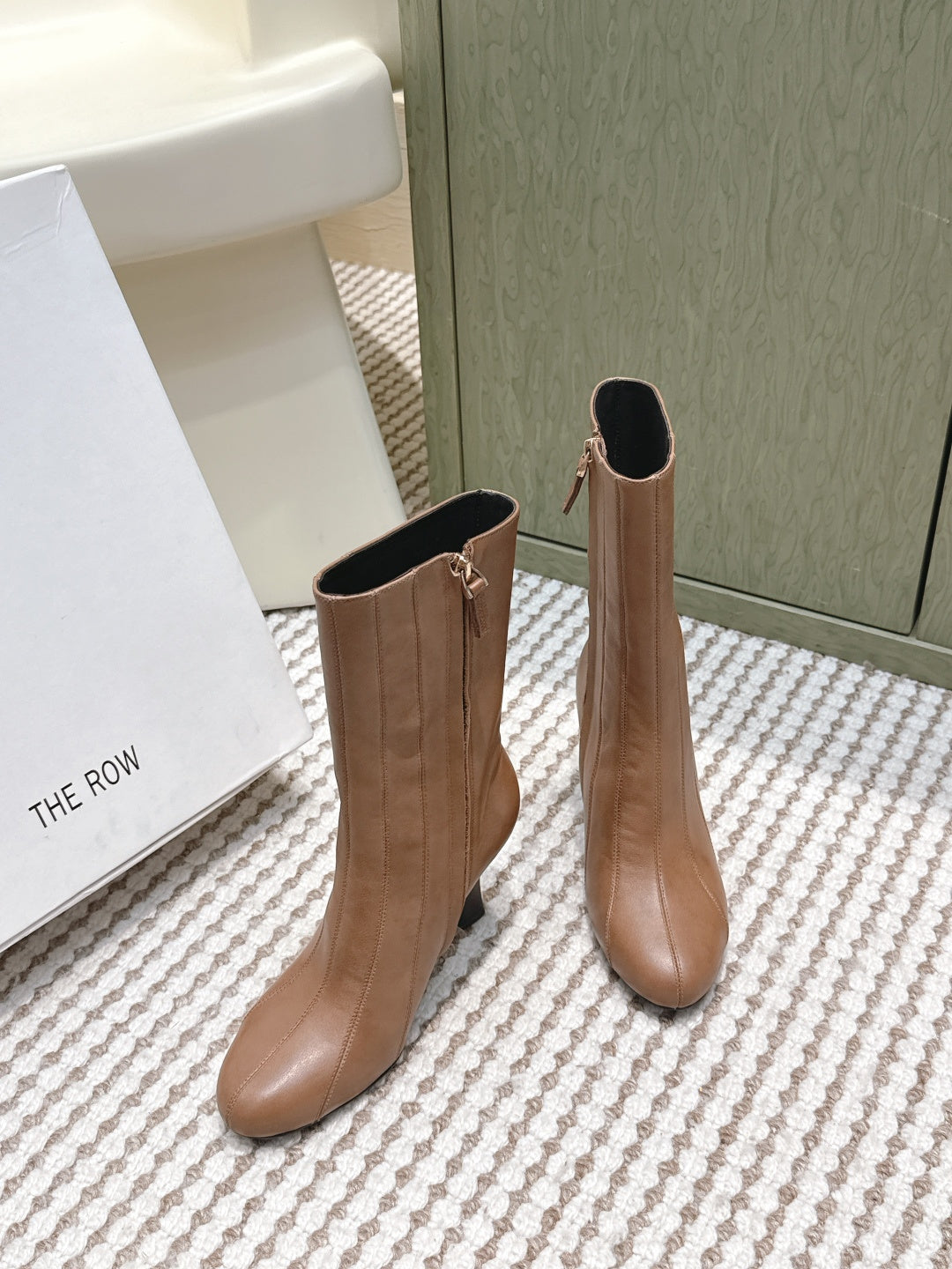 The Row 2025 Chunky Heel Round Toe Ankle Boot Brown Leather 572086