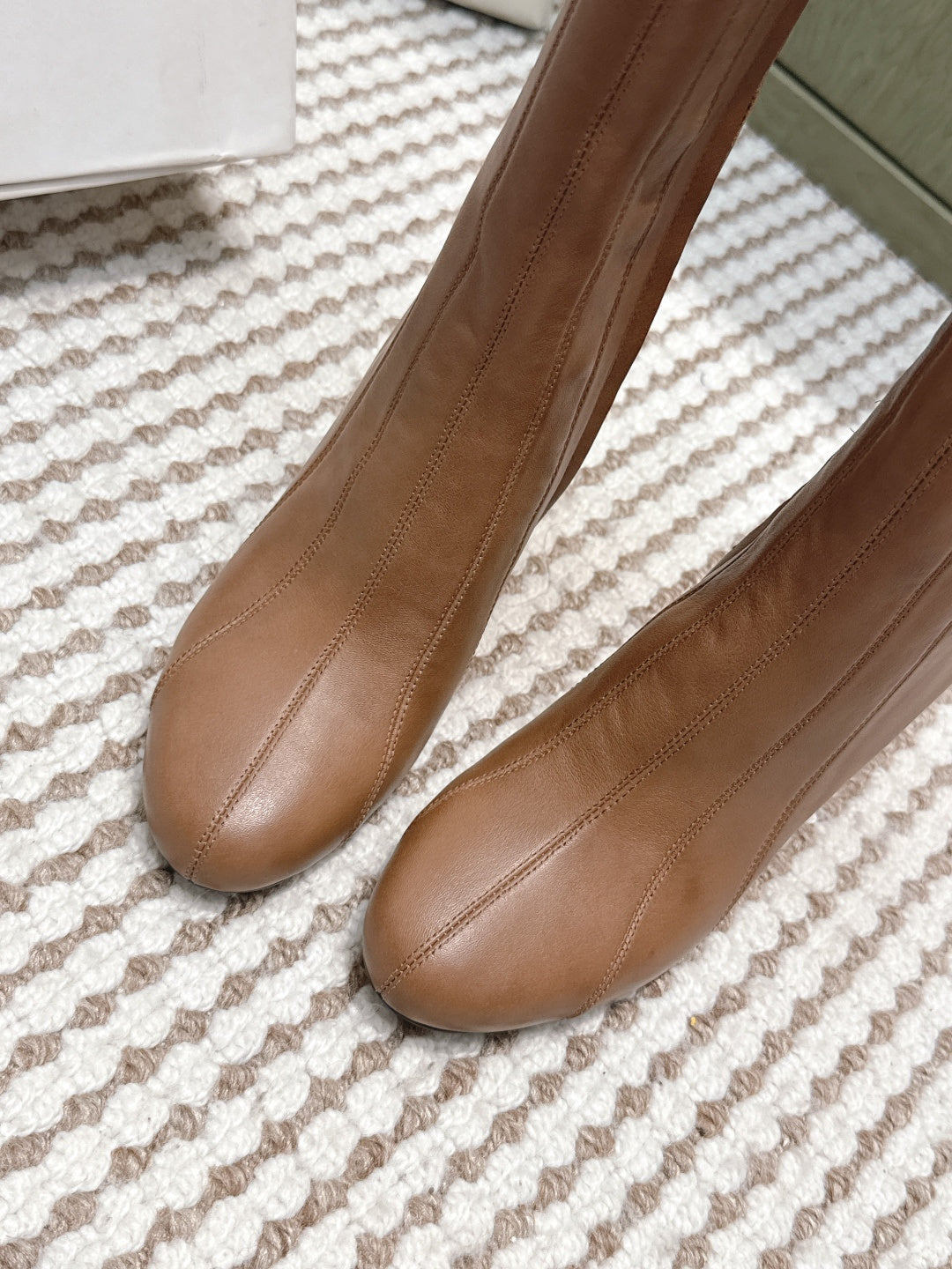 The Row 2025 Chunky Heel Round Toe Ankle Boot Brown Leather 572086