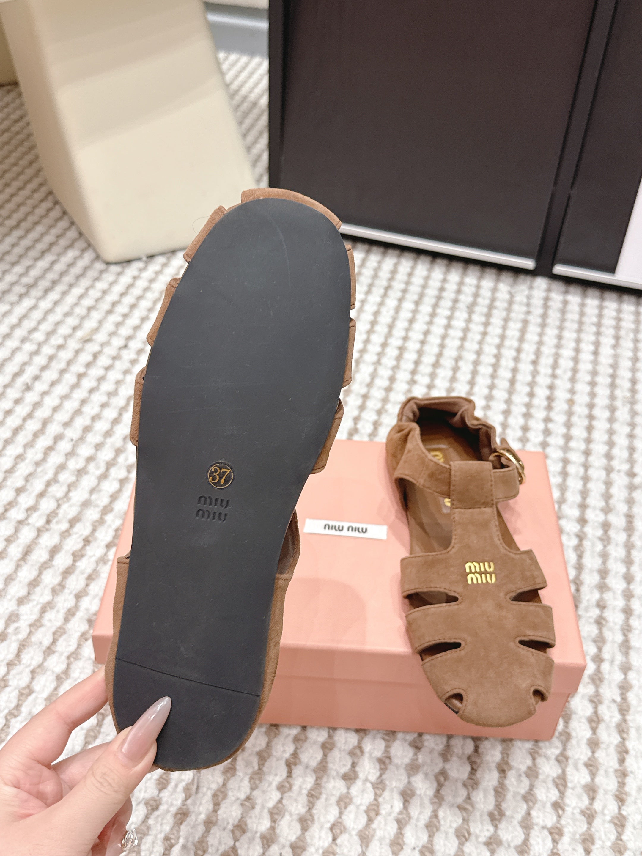 MIU 26 Roman Sandals Brown Suede 632327