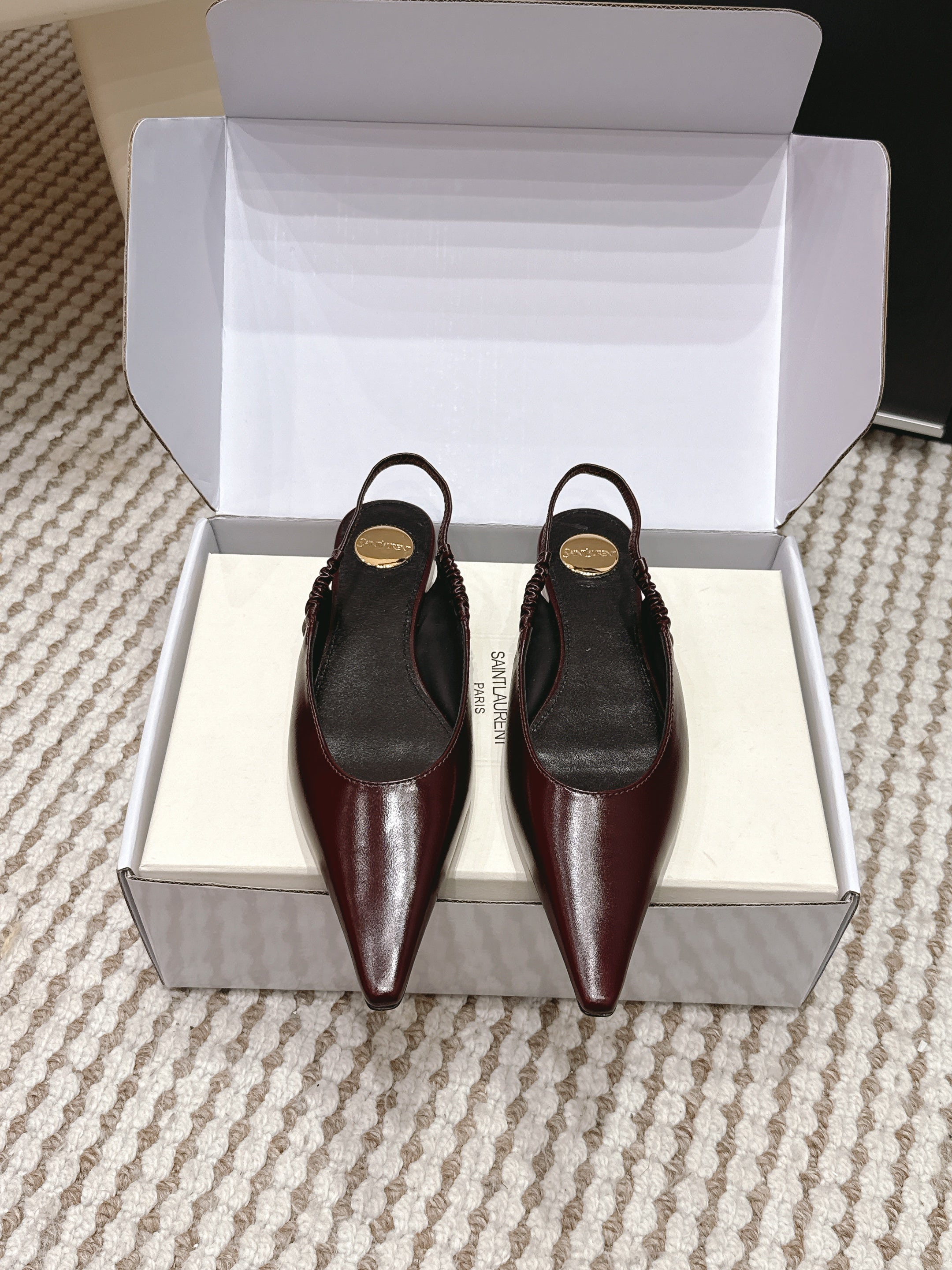 YSL 26ss Flat Slingback Burgundy Glossy Leather 654710
