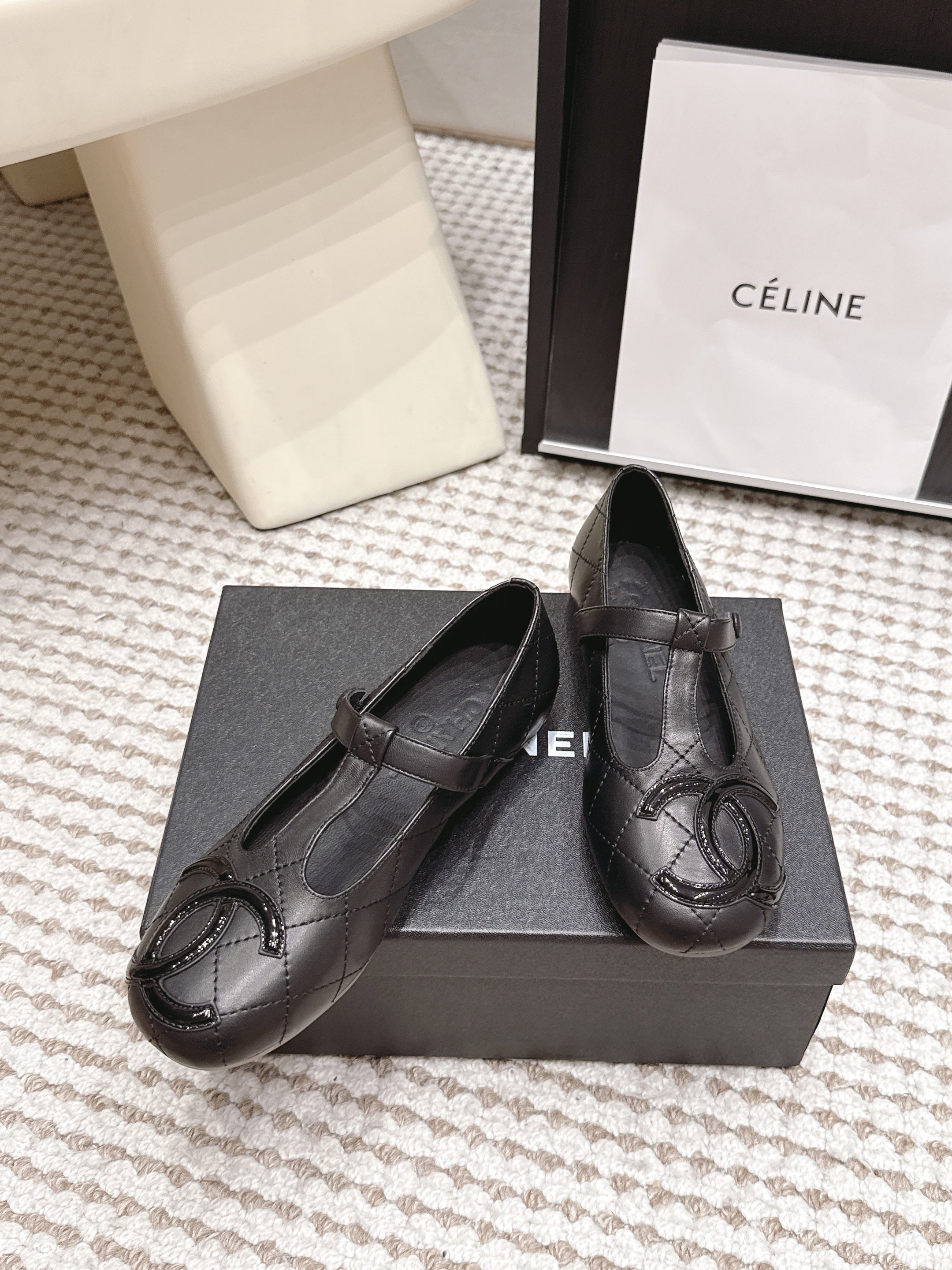 Chanel 2026 Mary Jane Quilted Flats Lambskin 930599