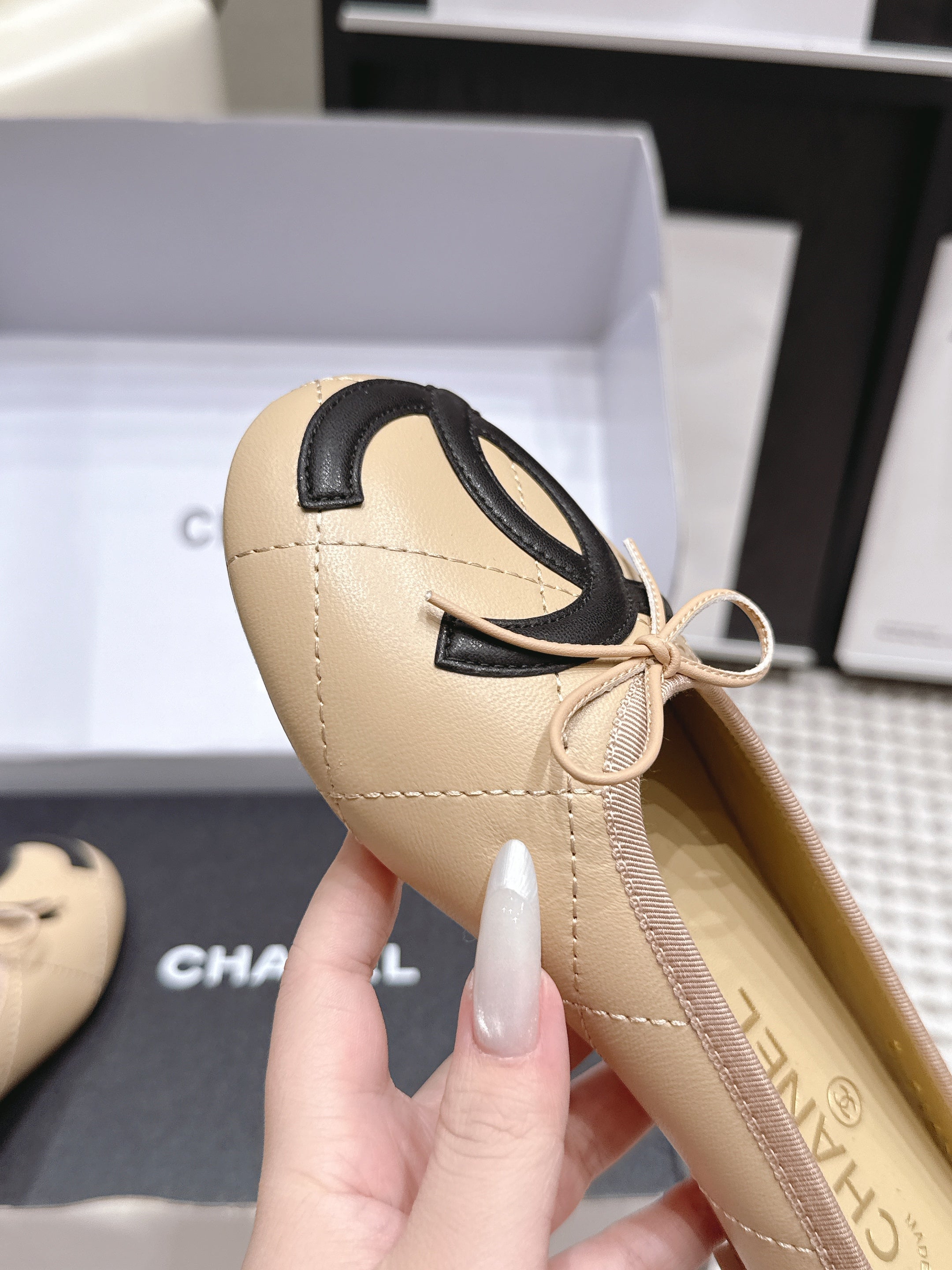 Chanel 2026 Mules Sheepskin 930707