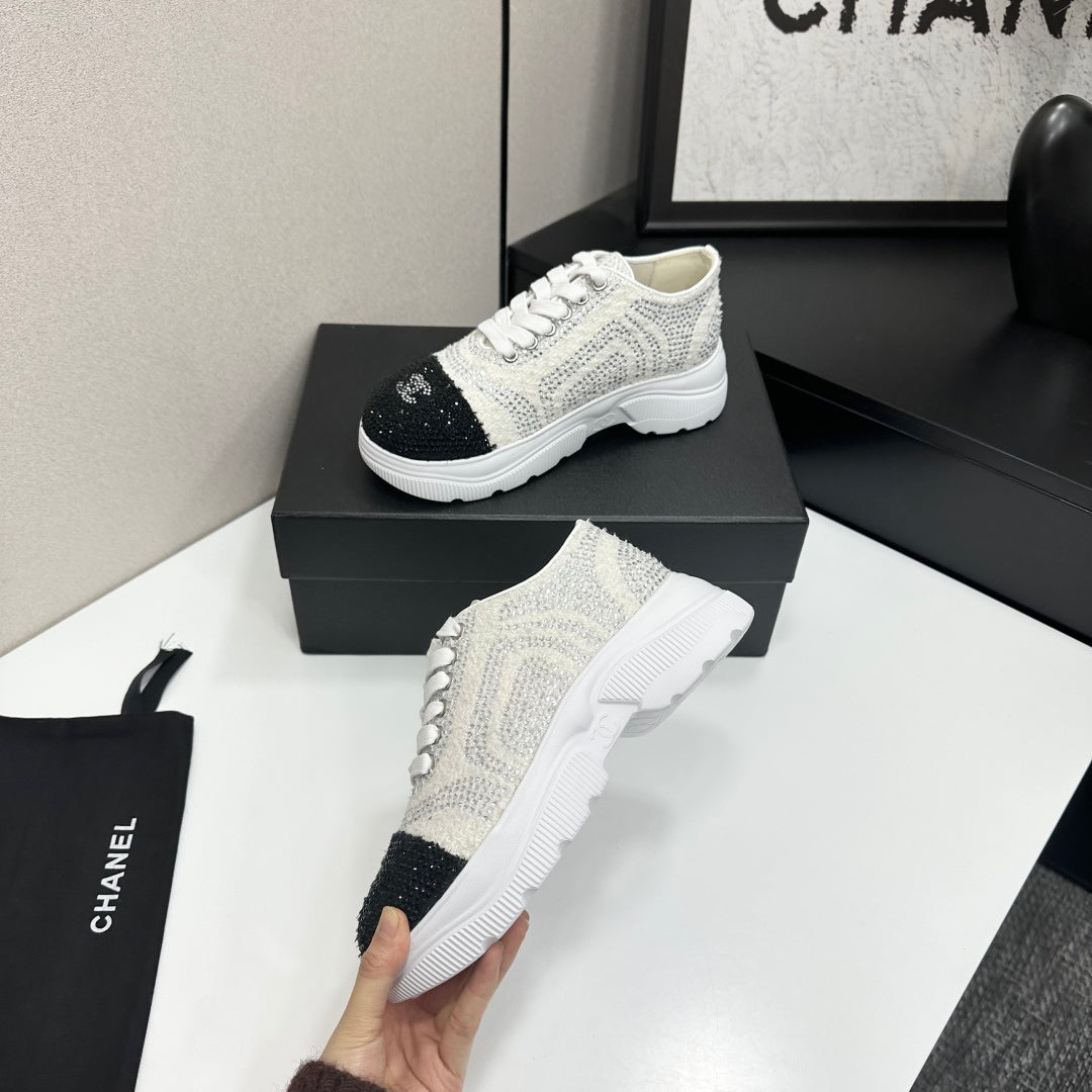 CC 26s Casual Sneakers Rhinestones Ivory Black Mesh Sheepskin 626361