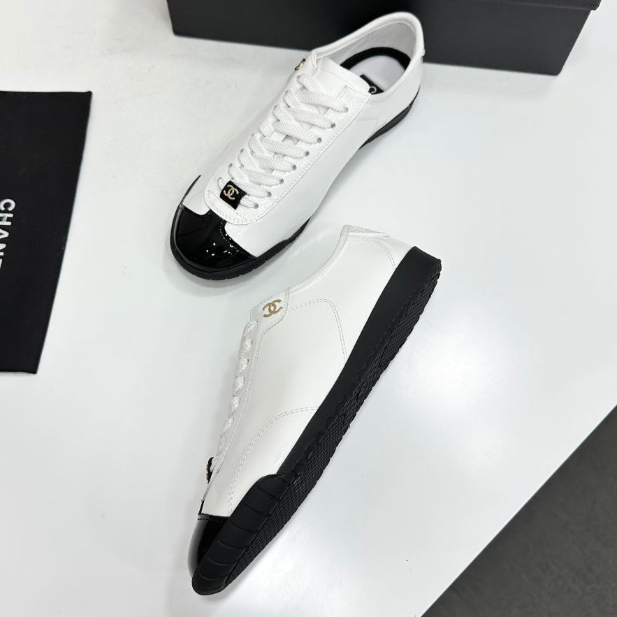 Chanel 2026 Sneakers Calfskin 926249