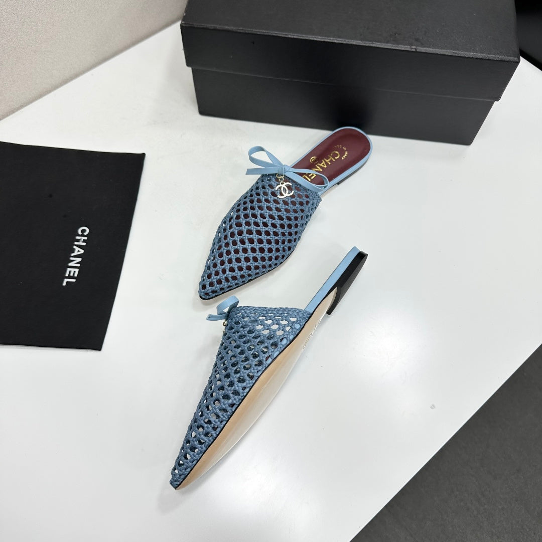 Chanel 2026 Pointed-Toe Bow Mules Mesh Sheepskin 925800