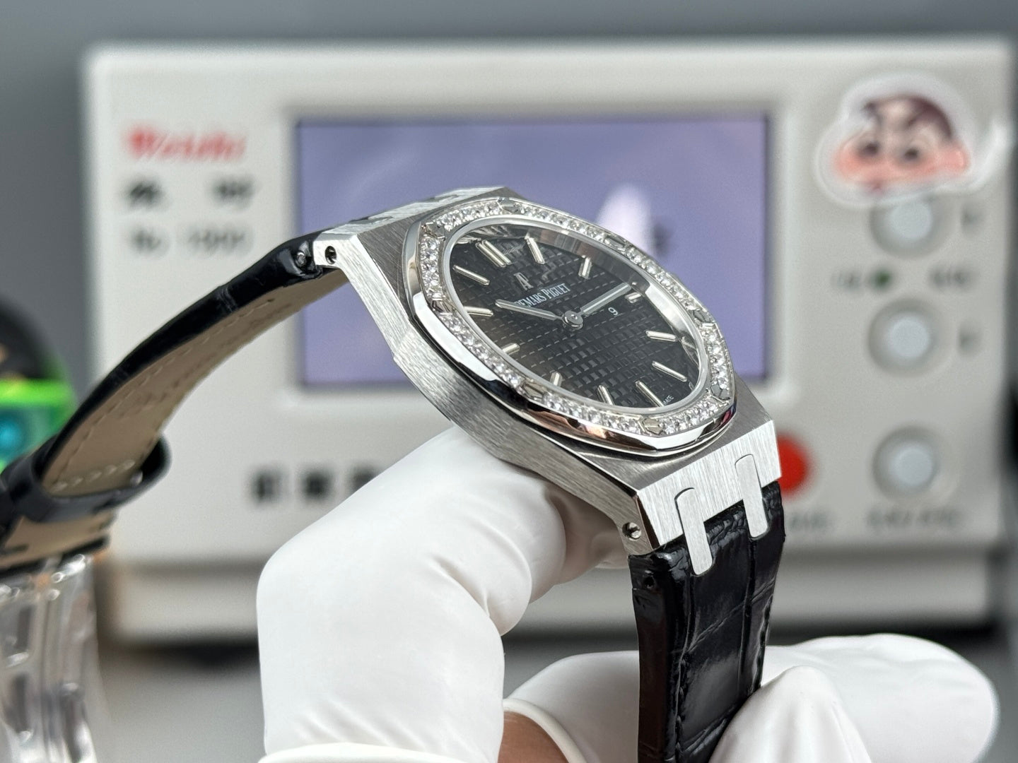 Audemars Piguet Royal Oak Lady 33mm Black Dial Leather Strap