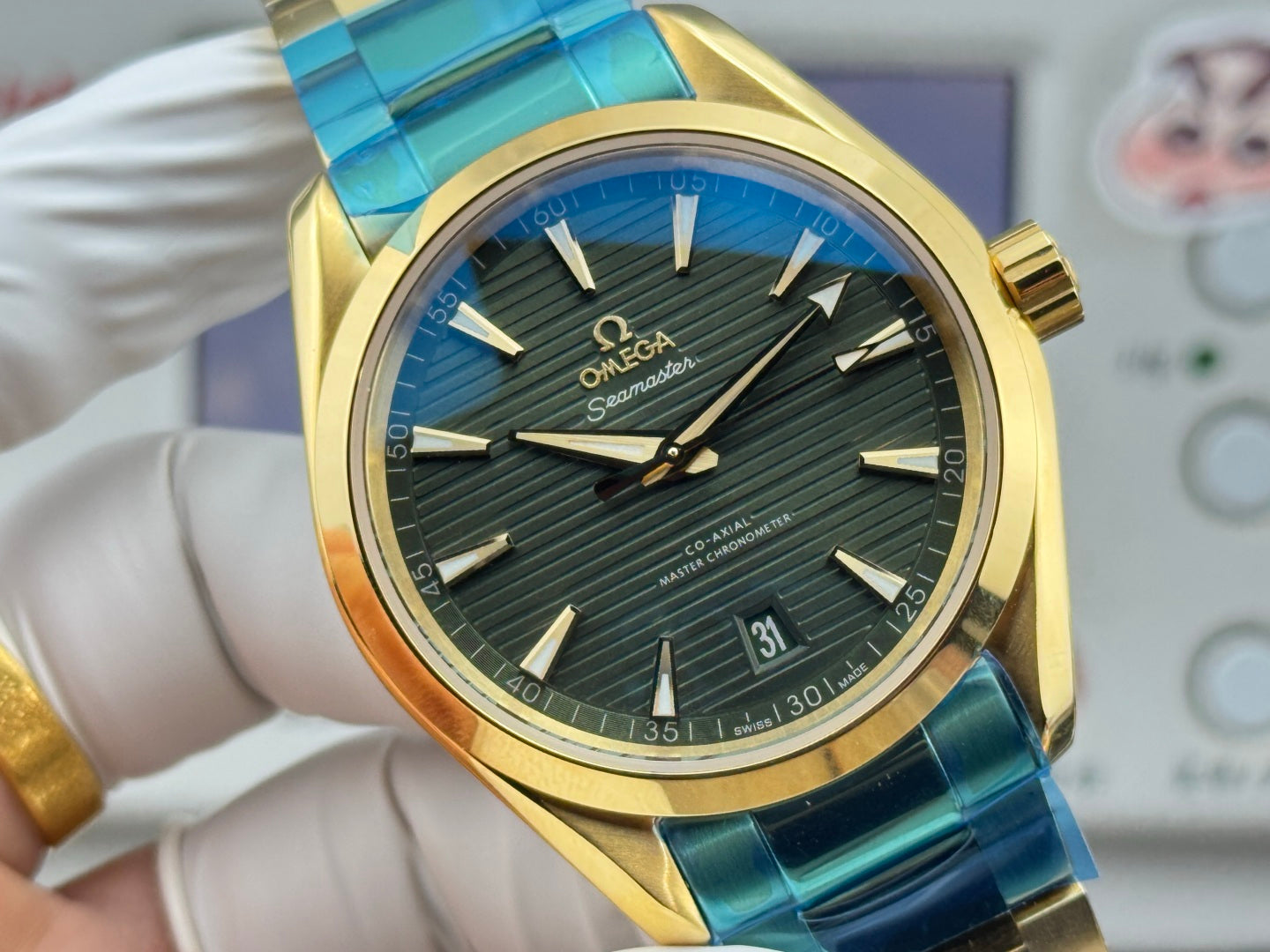 Omega Seamaster Aqua Terra 150m Co-Axial Master Green Dial Yellow Gold 41mm