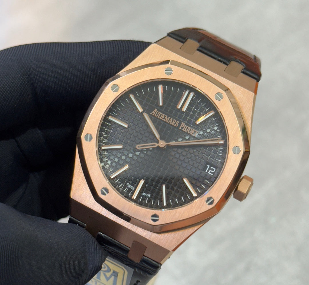 Audemars Piguet Royal Oak Selfwinding 41mm 15500OR Leather Strap