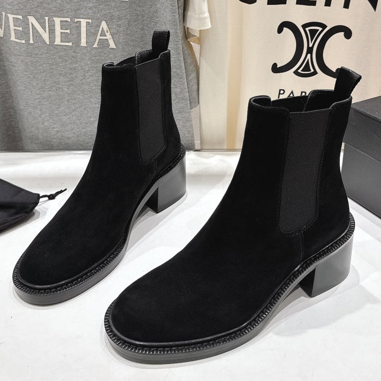 YSL 2025 Short Boot Black Suede 567581