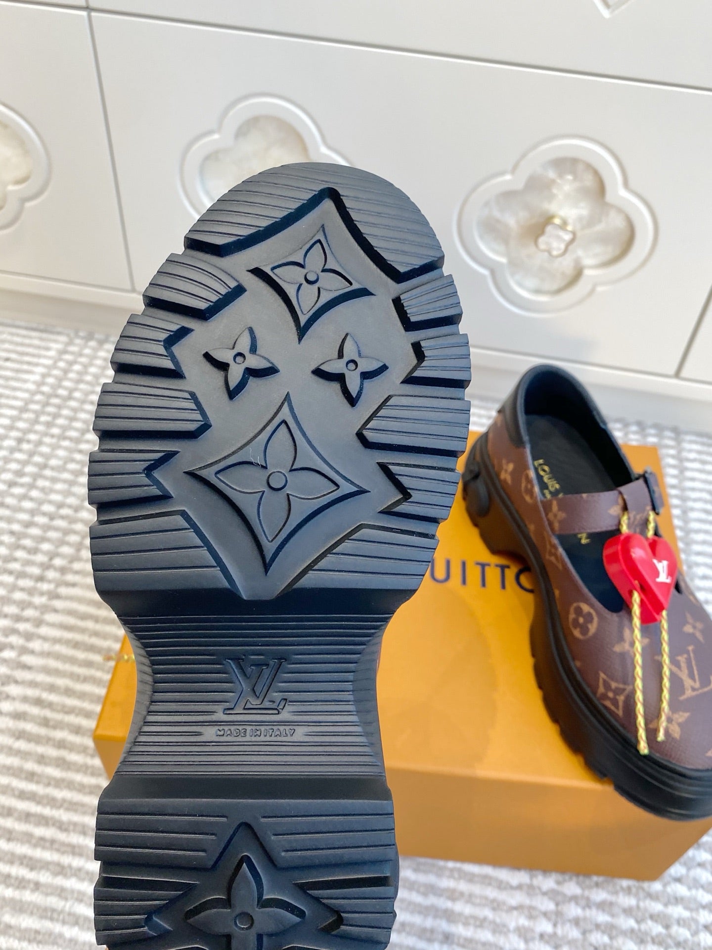 LV 2026 T-strap Loafer With Heart-shaped Brown Red Canvas Cowhide 595877