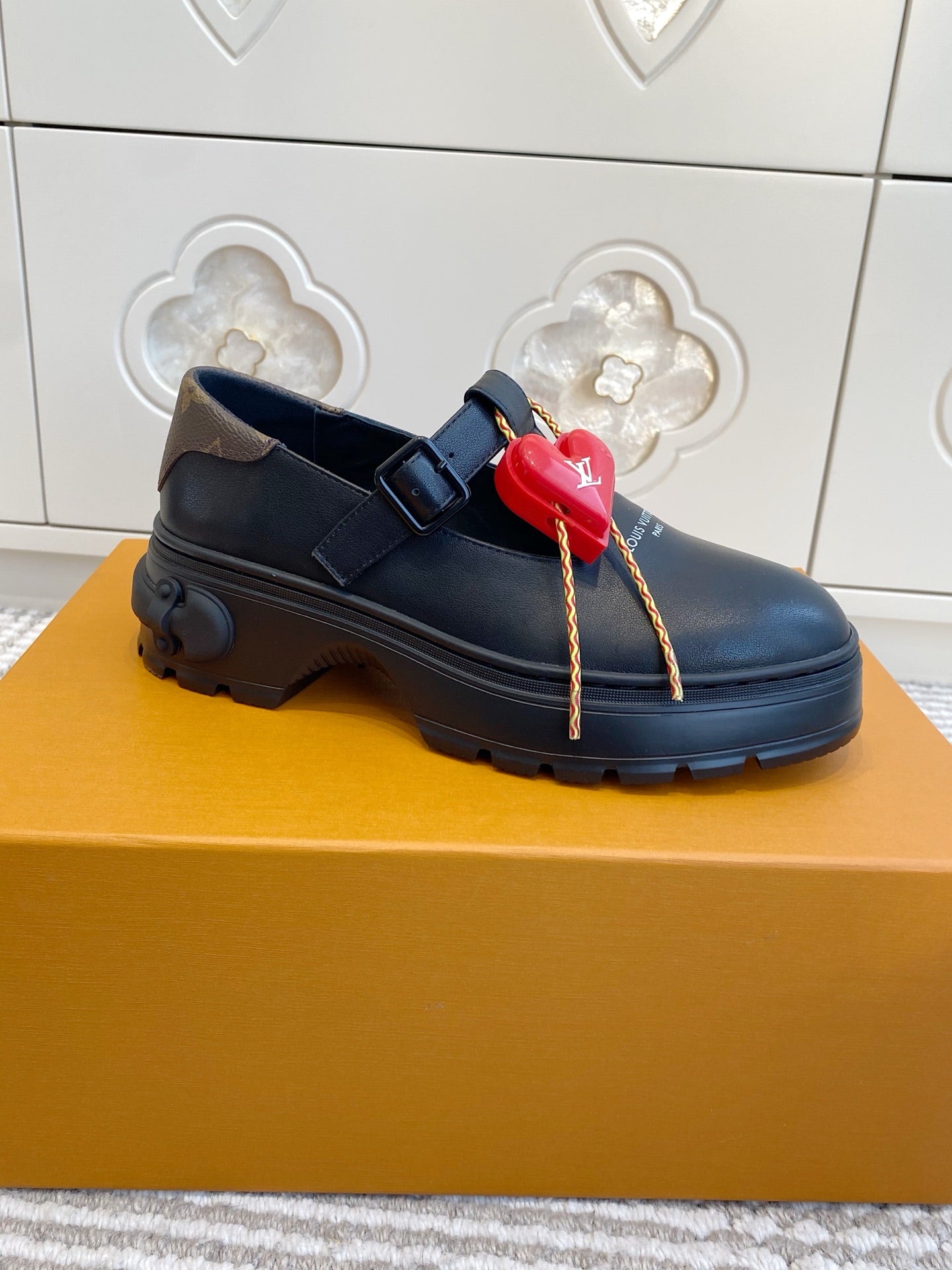 LV 2026 T-strap Loafer With Heart-shaped Black Red Cowhide 595878