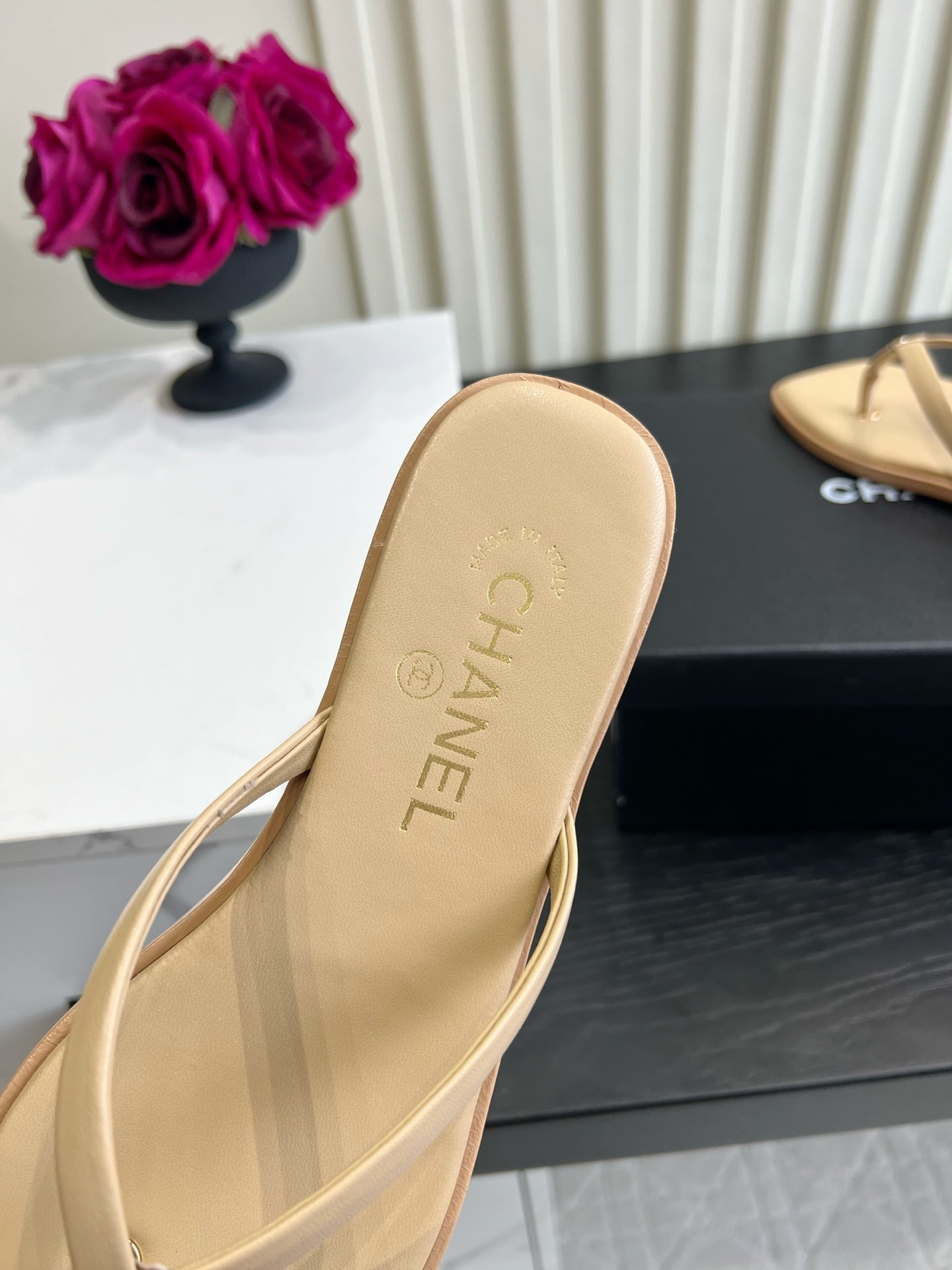 Chanel 2026 Flip-Flops Sandals Beige Sheepskin 977142