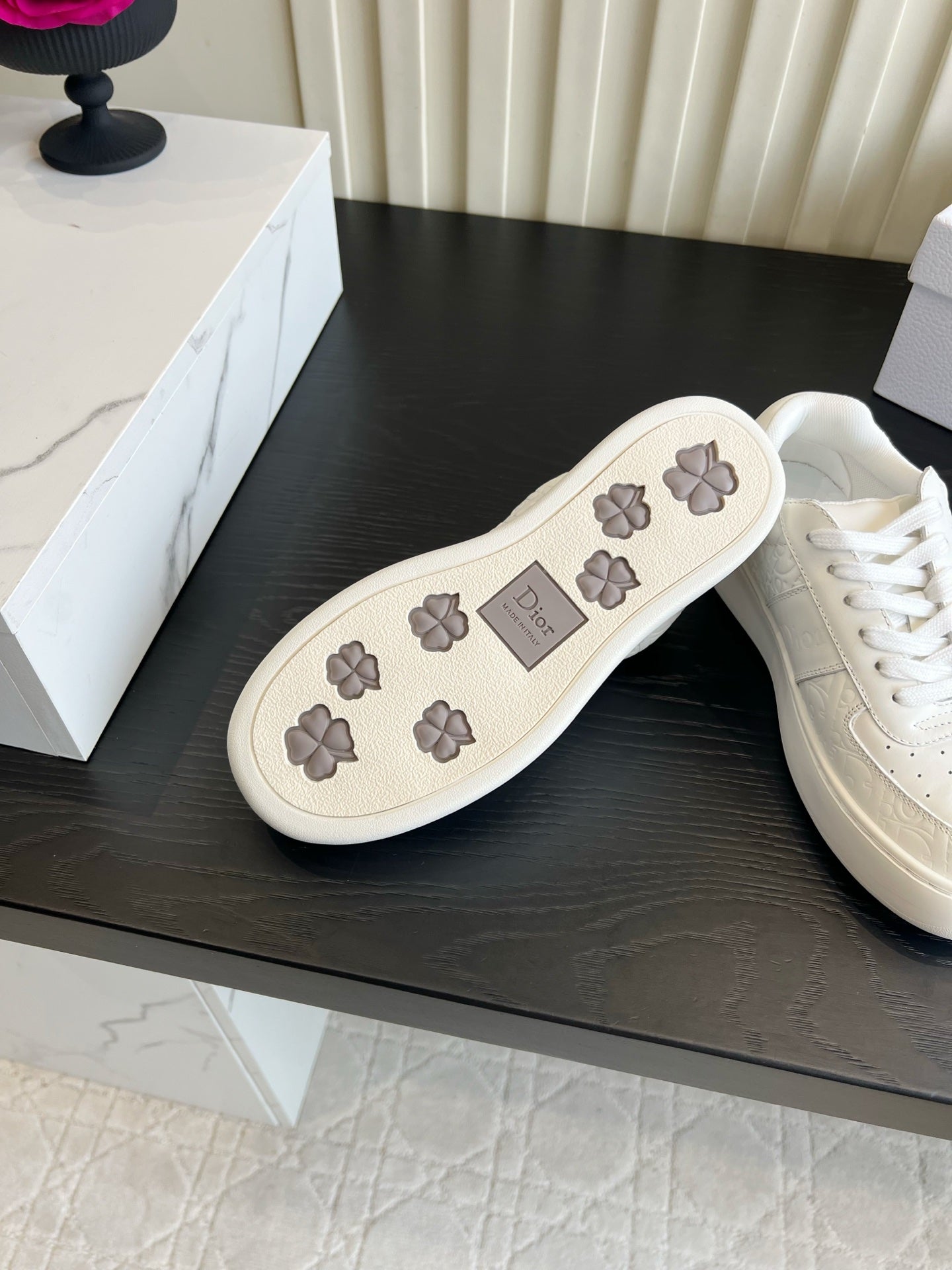 Dior 2026 Star Sneakers Cowhide 977533