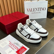 VT 25S Couple Sneakers White Chocolate Calfskin 563115