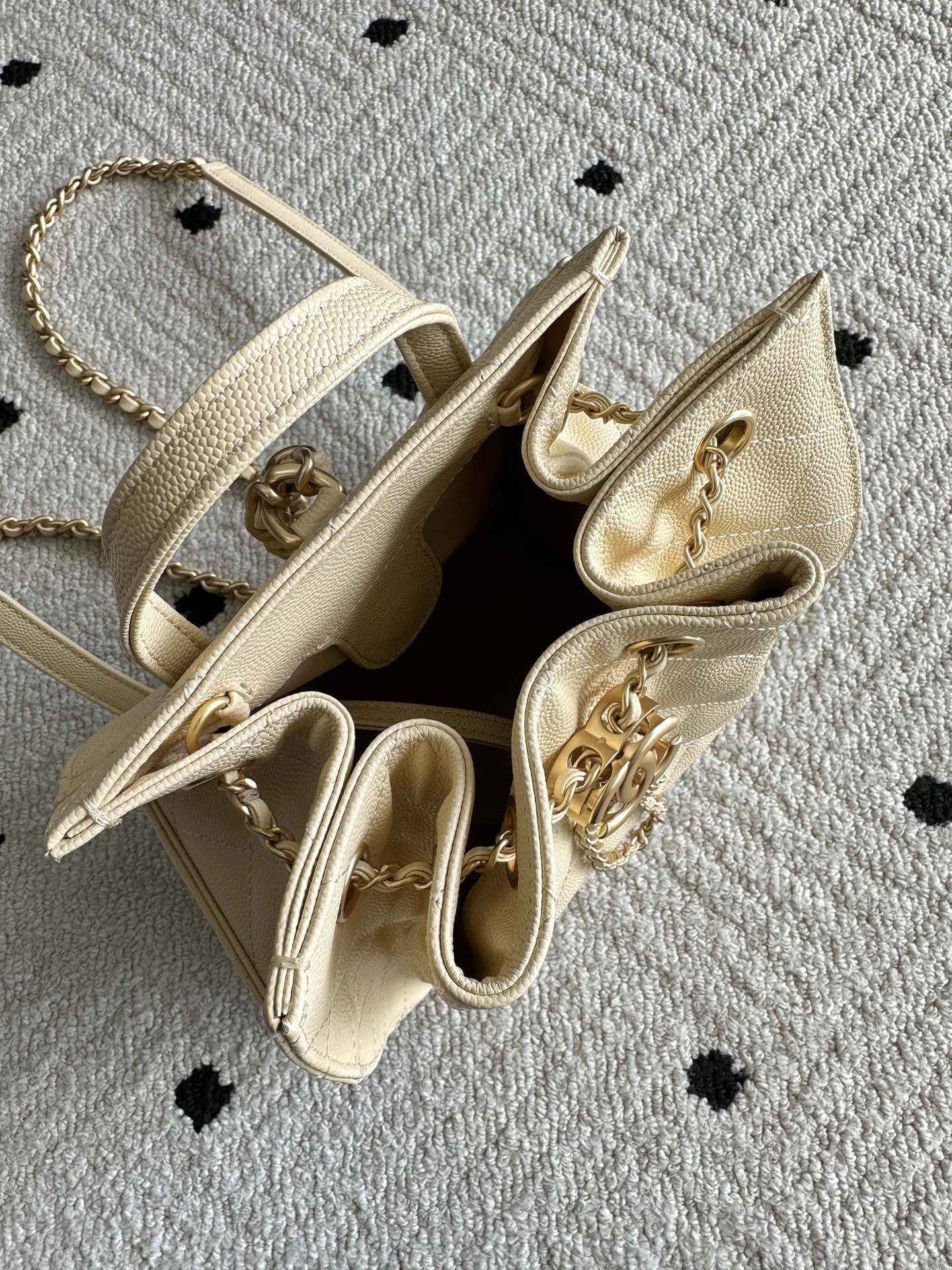 Chanel 2025 Backpack 23cm Light Yellow Grained Calfskin 318276