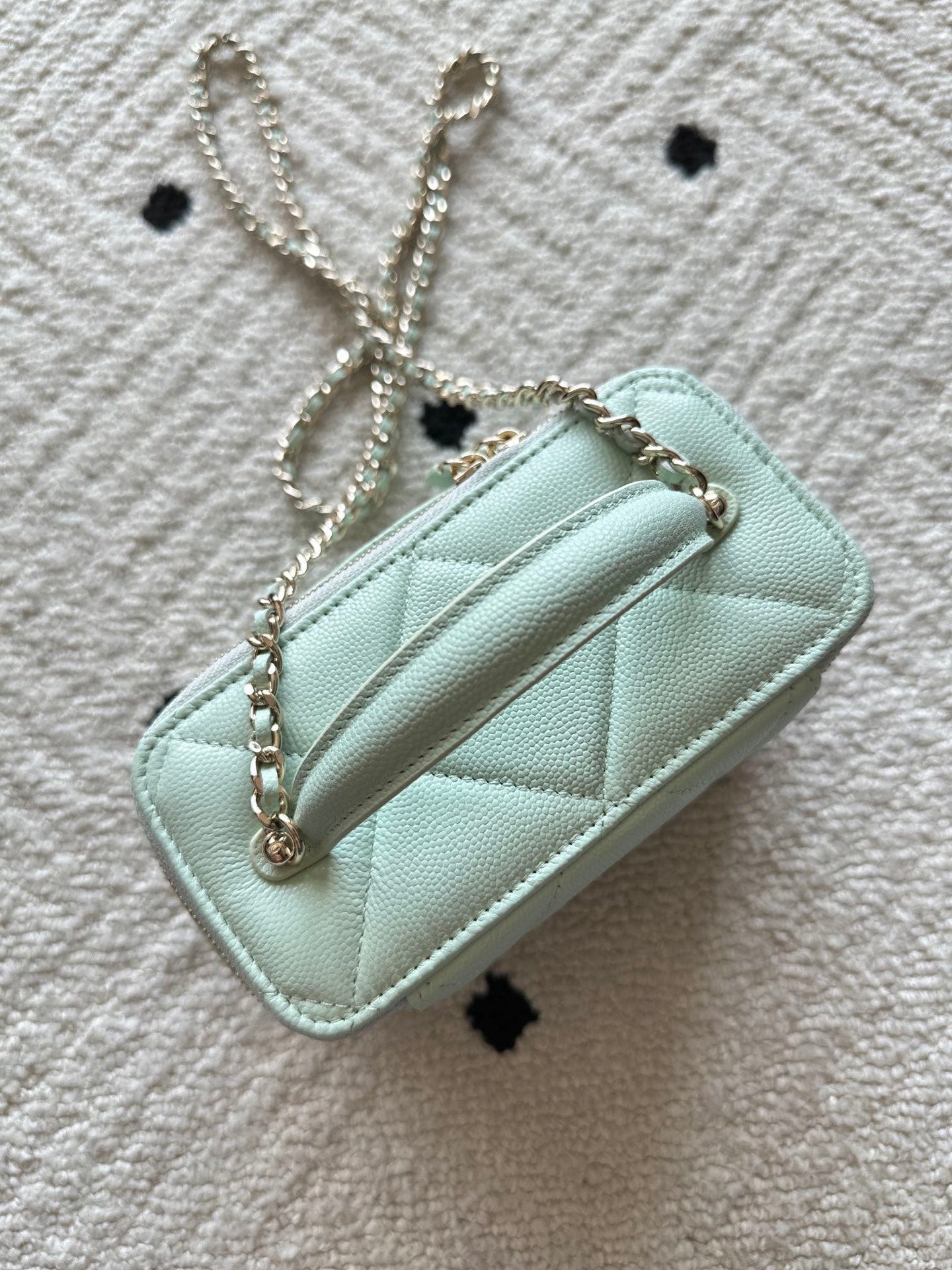 Chanel 2025 Vanity 17cm Bag Mint Green Caviar Leather 320297