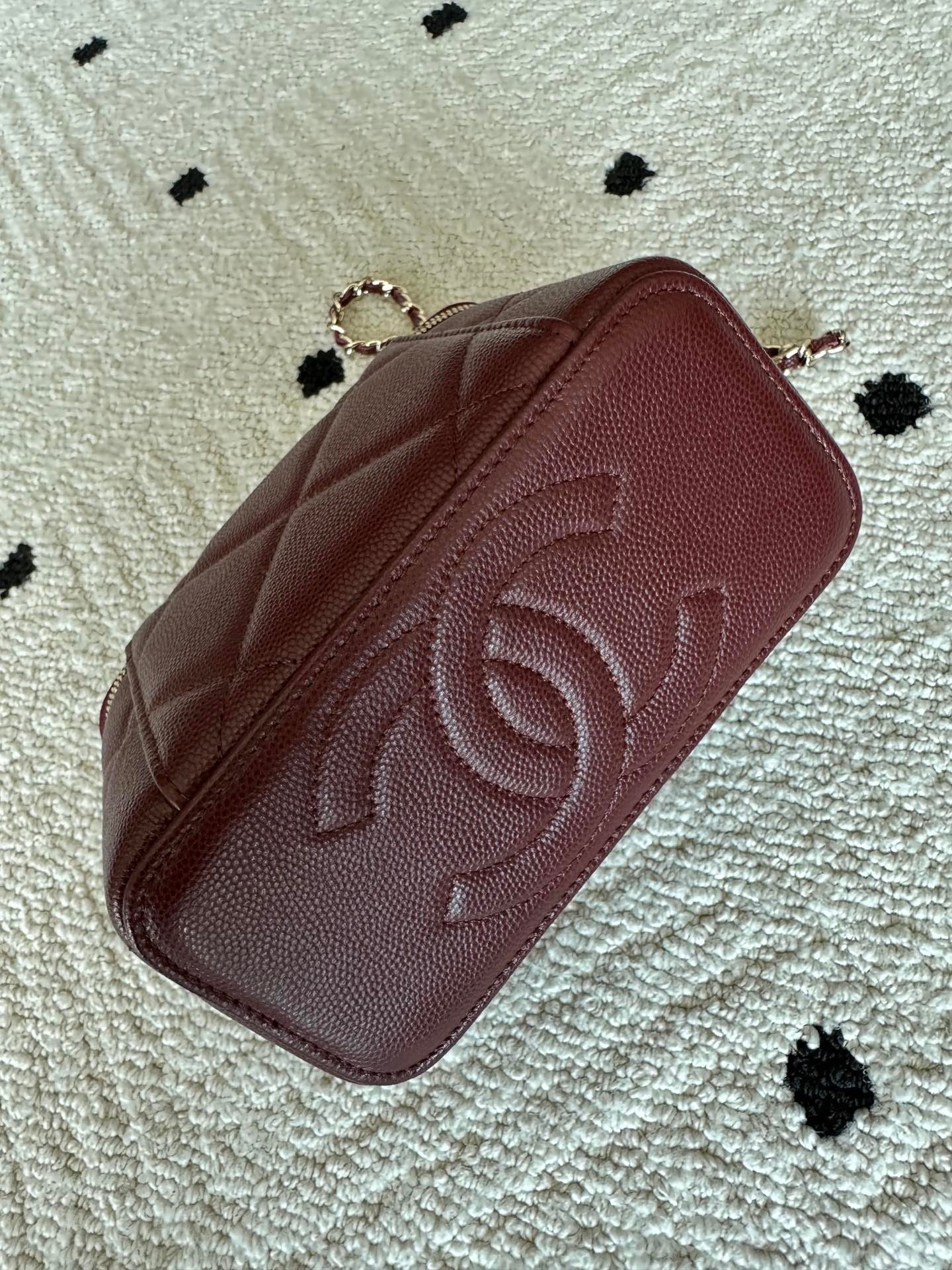 Chanel 2025 Vanity 17cm Bag Burgundy Caviar Leather 320301
