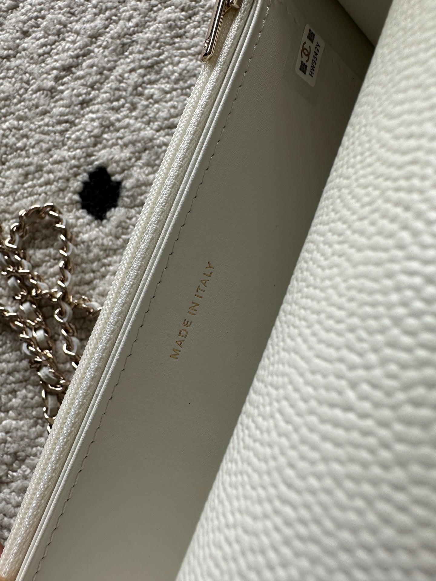 Chanel 2025 Trendy CC Wallet on Chain 19cm Bag White Caviar Leather 320292