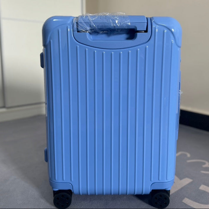 Rimowa 2025 Essential Suitcase Ocean Blue Polycarbonate 274086