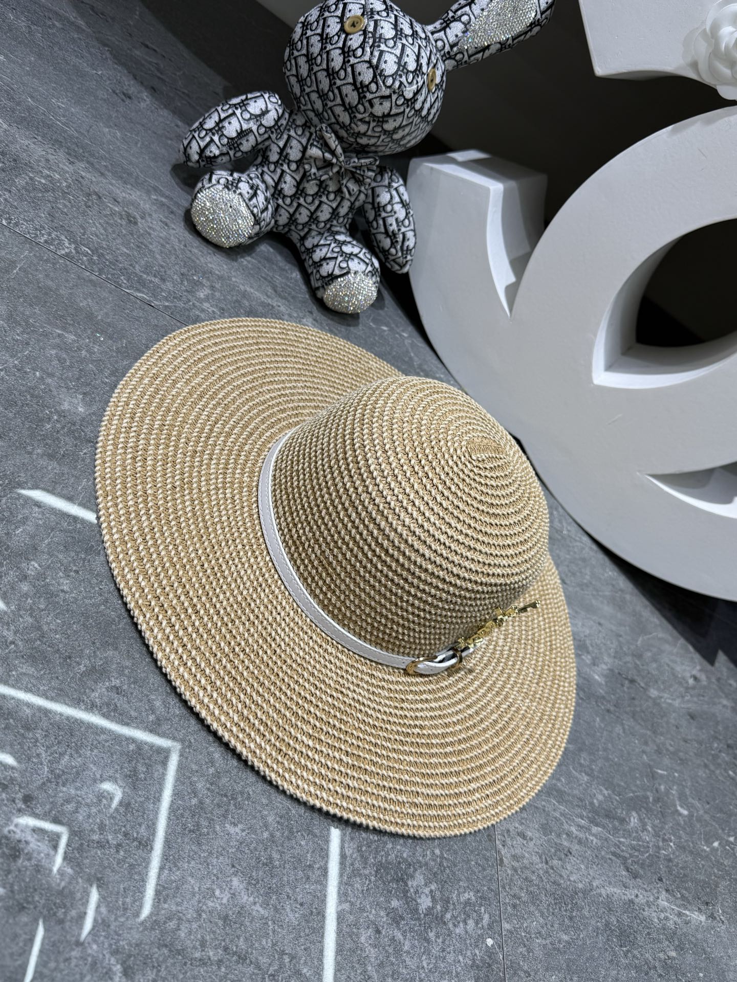 YSL Round Top Yarn Wide Brim Straw Hat 280795