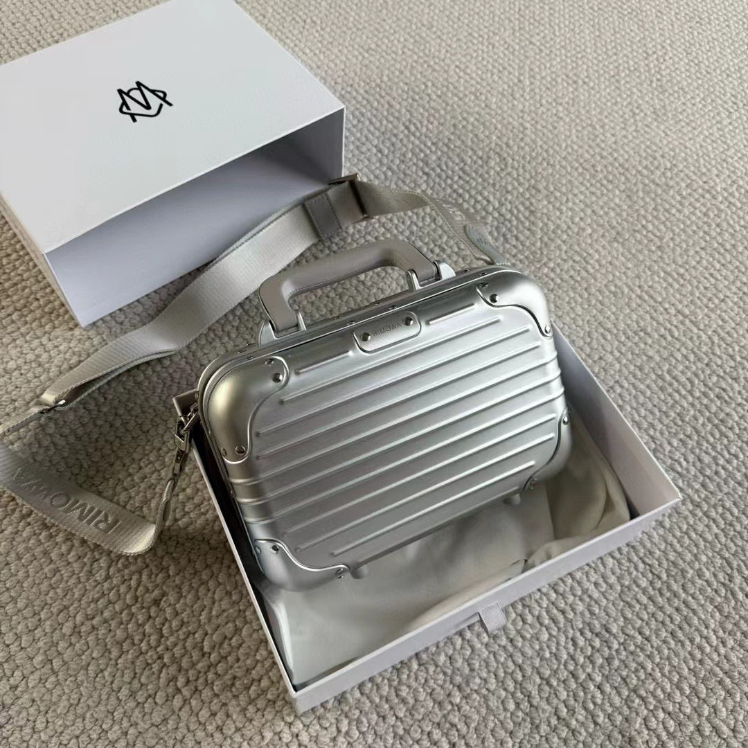 Rimowa 2025  Original Bag Aluminum 273931